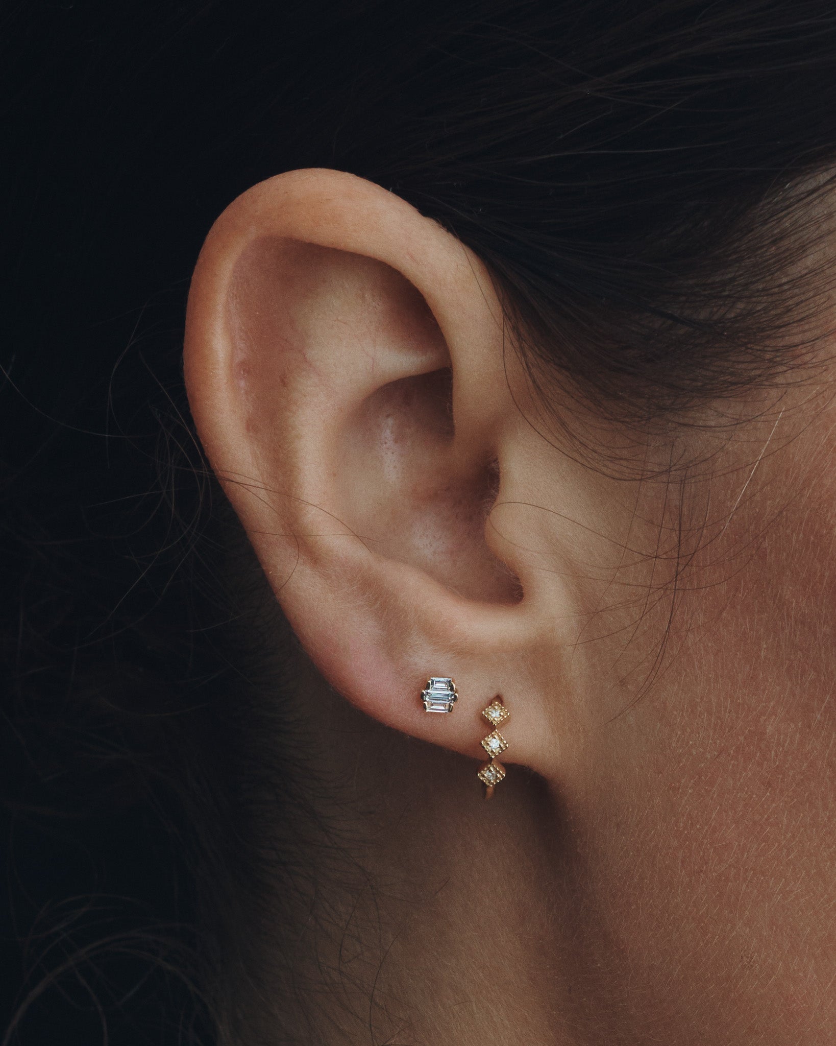 Trine Single Cartilage Earring Diamond Solid Gold