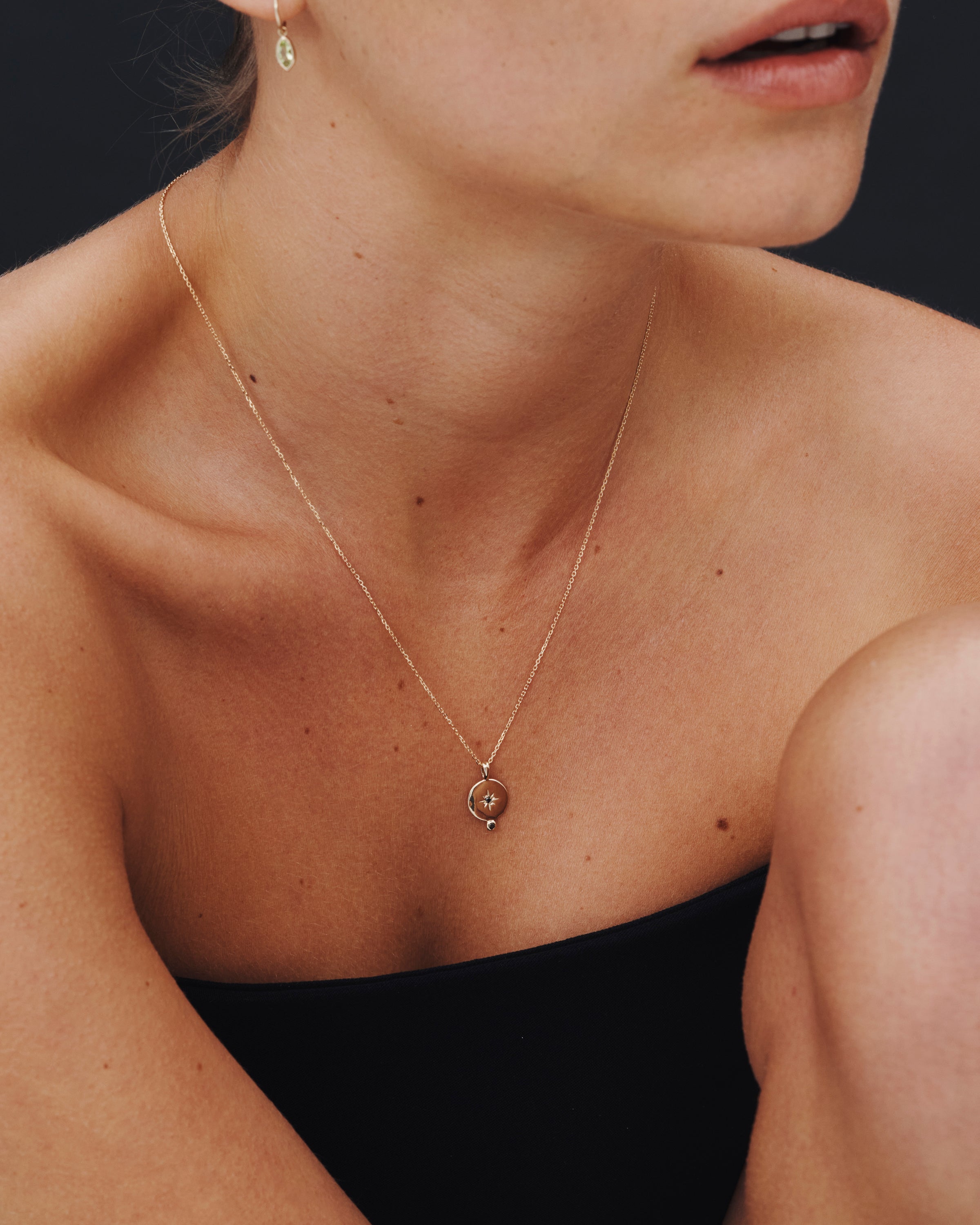 Sahar Necklace Solid Gold