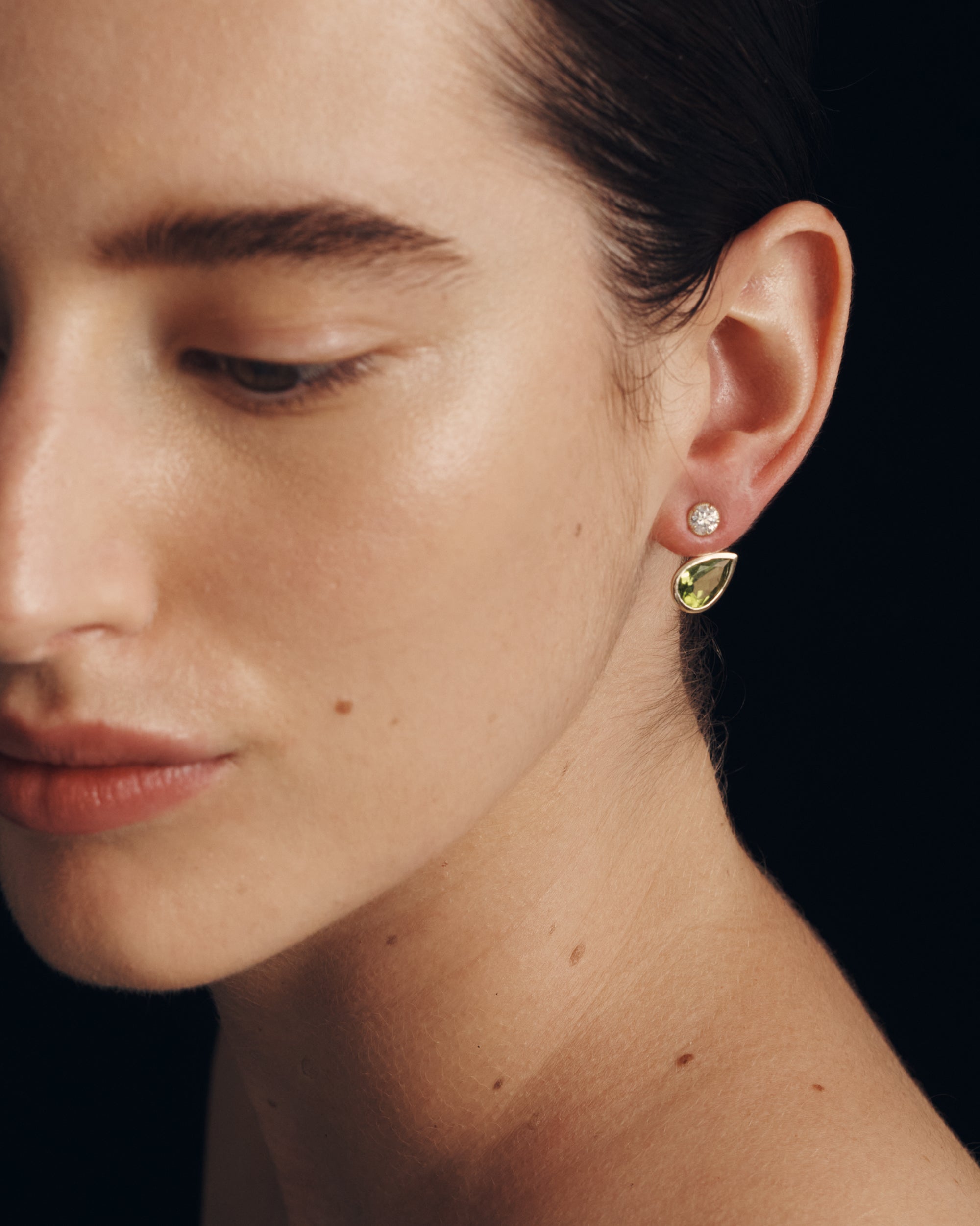 Orbit Peridot Ear Jacket Solid Gold