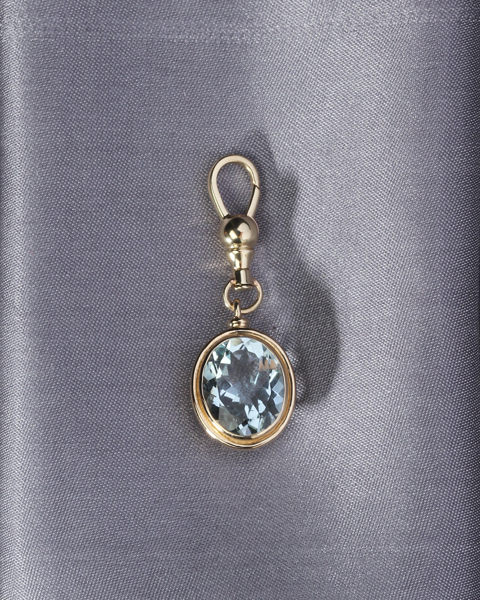 Uma Aquamarine Pendant Solid Gold