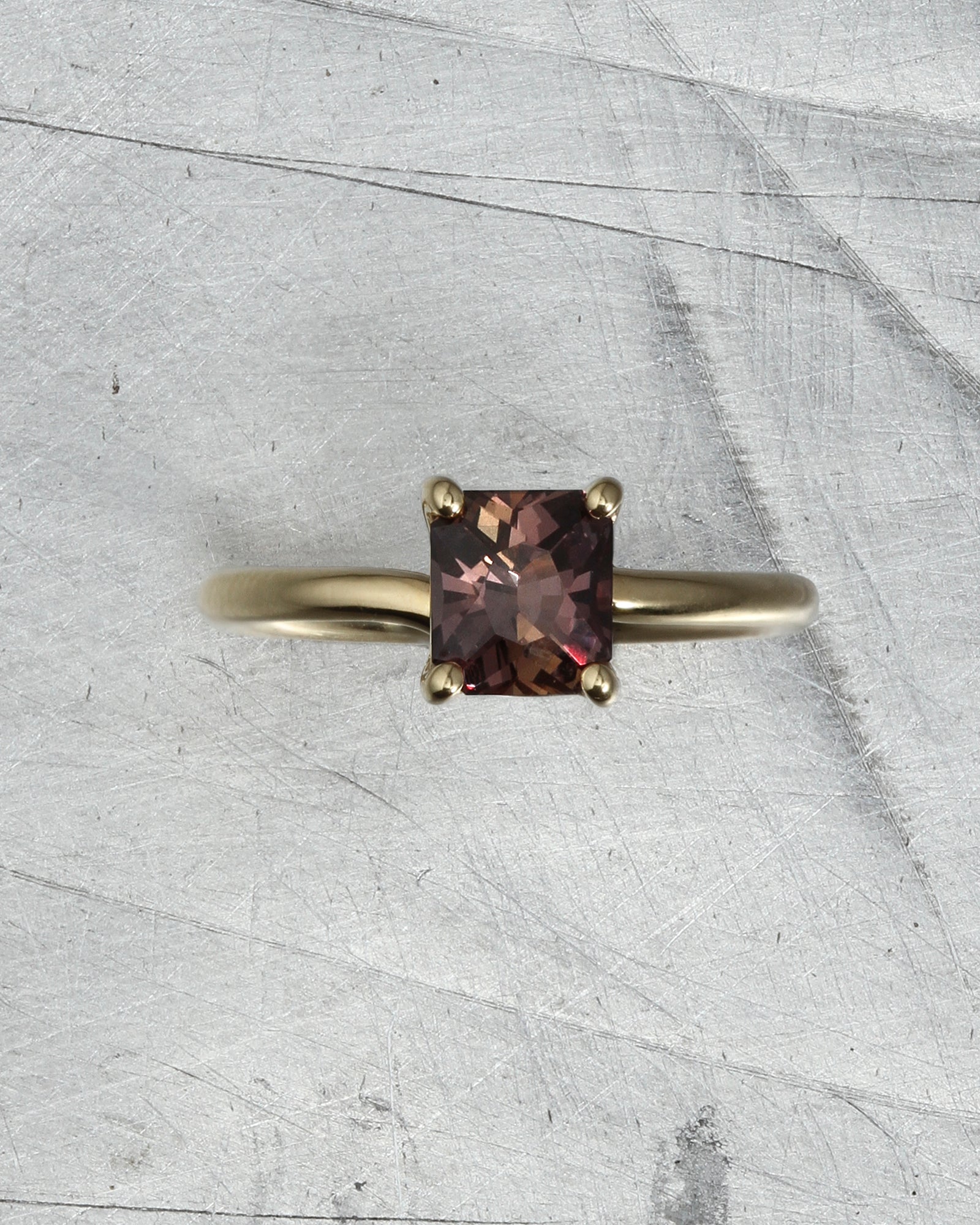 Adama III Solitaire Ring Burgundy Sapphire Solid Gold