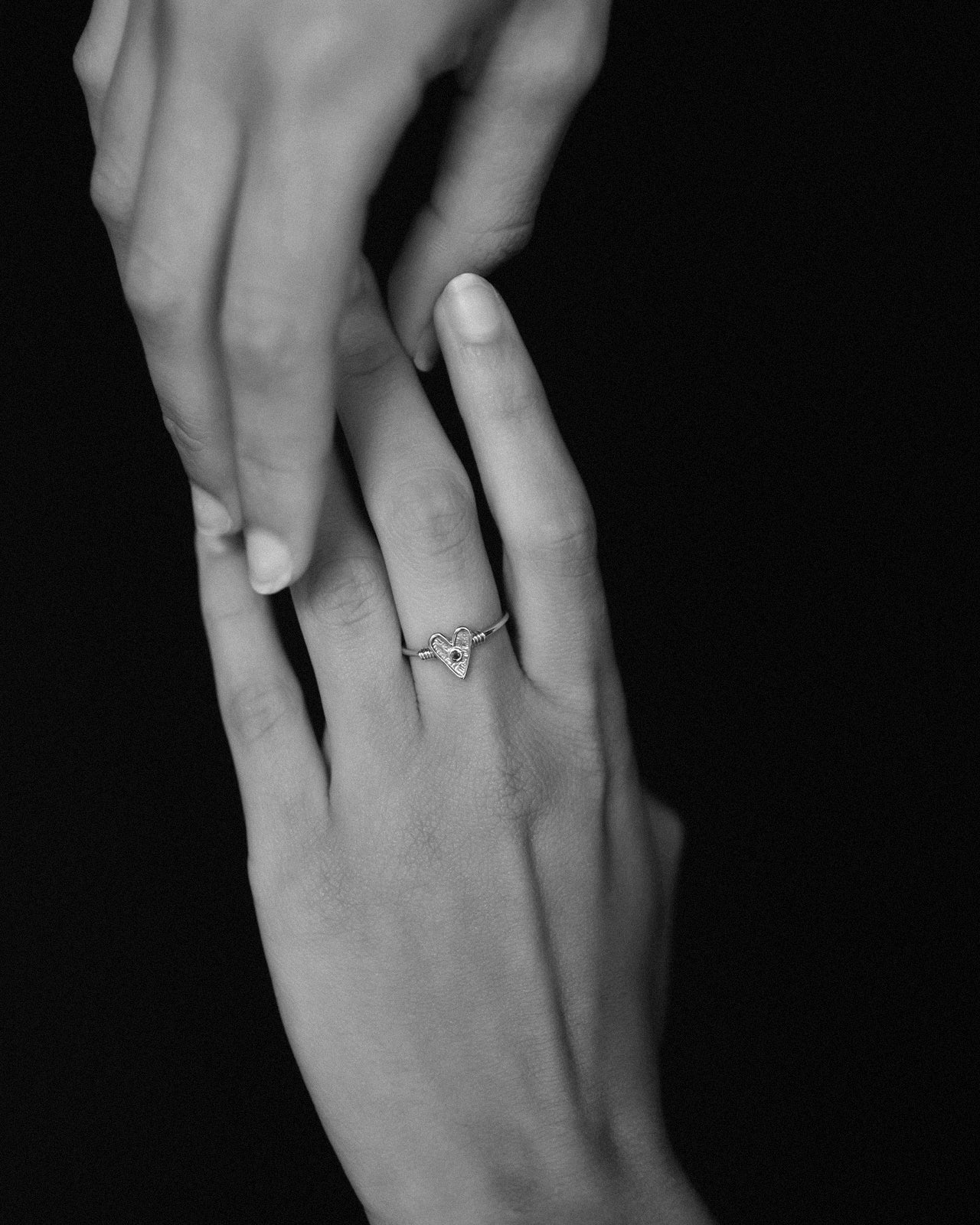 Amore Ring Diamond Solid Gold