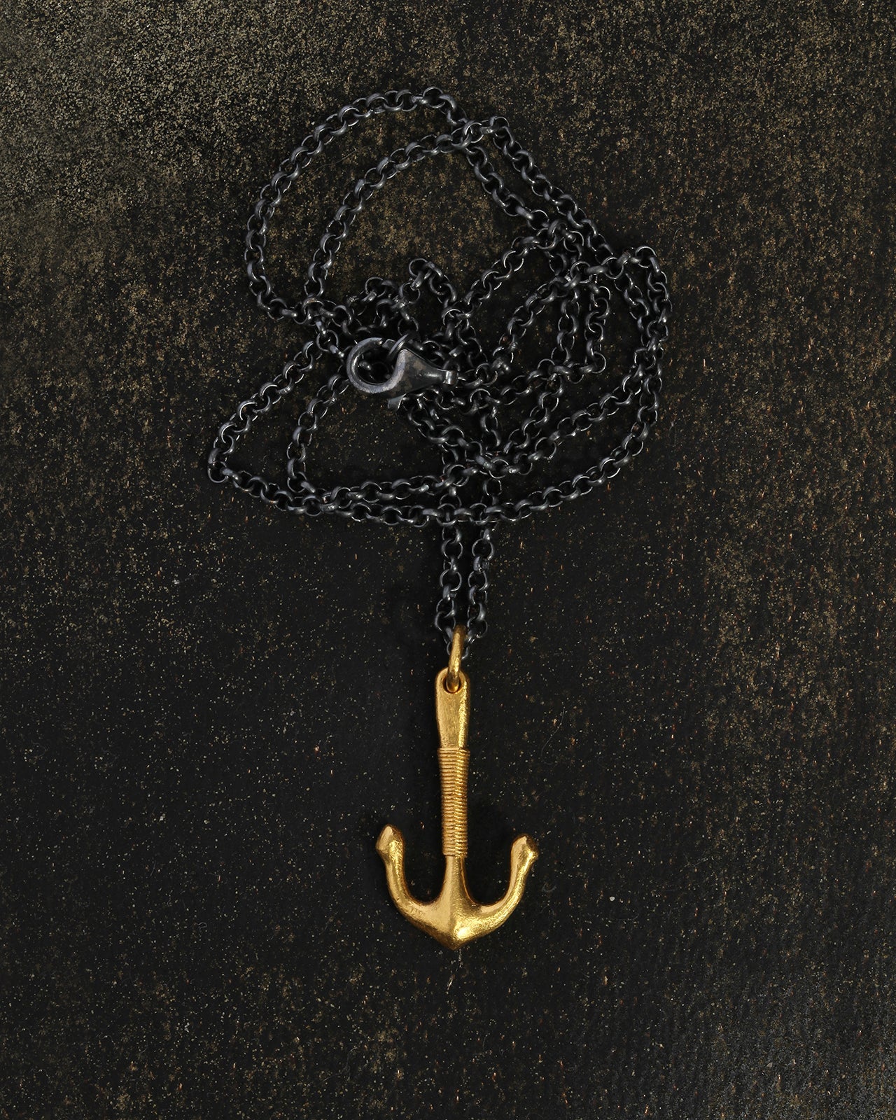 Anchor Necklace Solid Gold