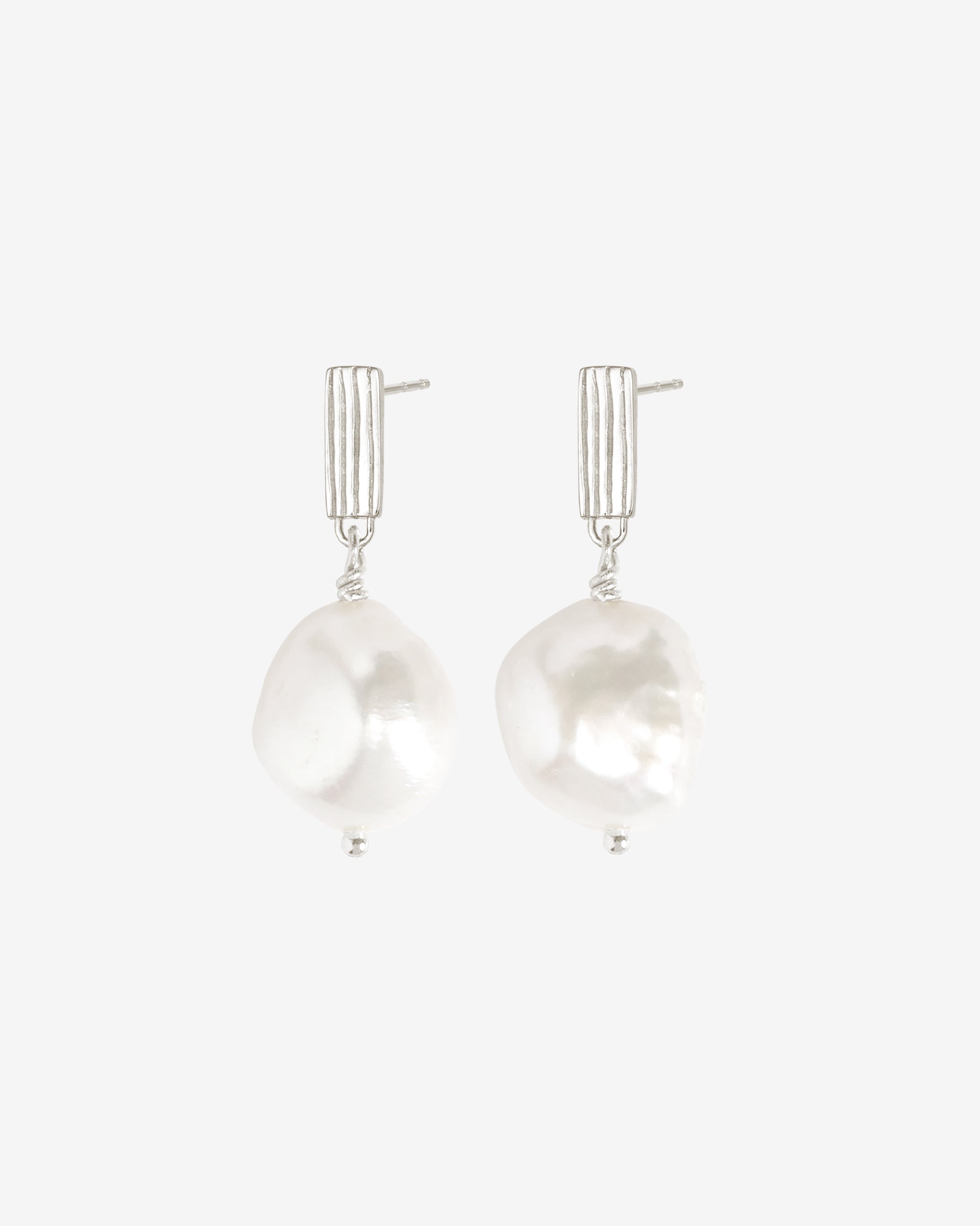 Baroque Earrings Pearl Silver