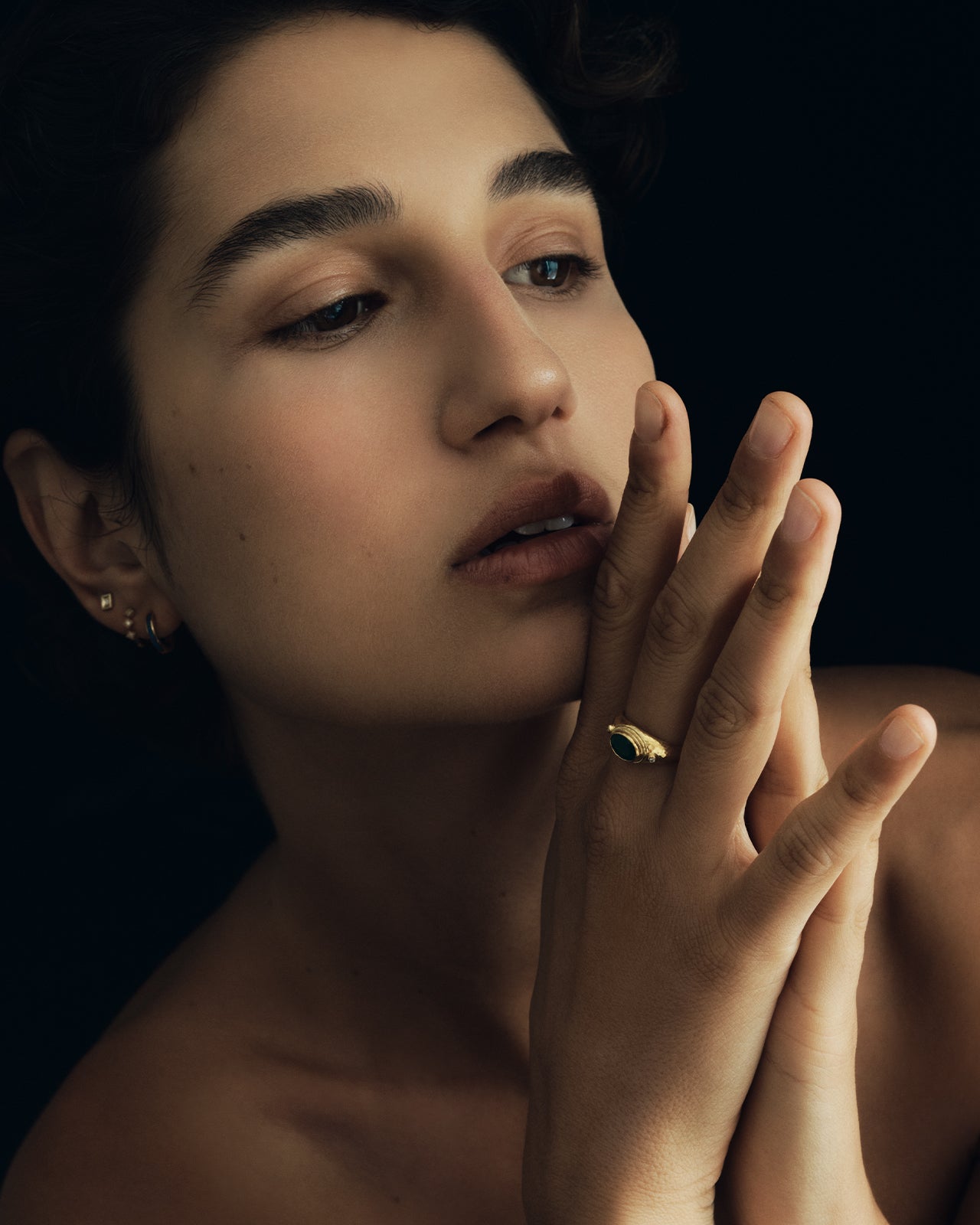 Ceren Ring Emerald Solid Gold