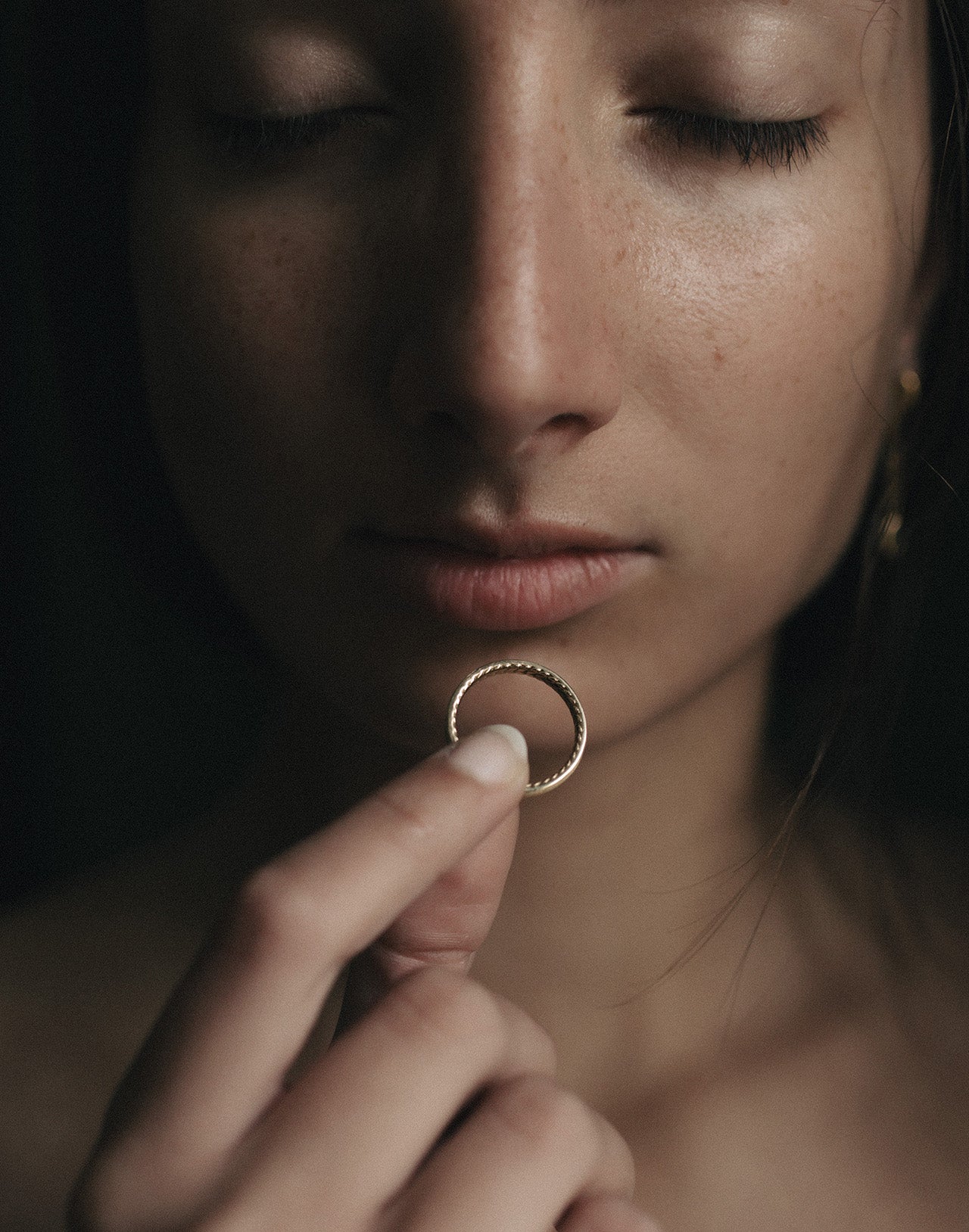 Chevron 3mm Ring Brushed Solid Gold