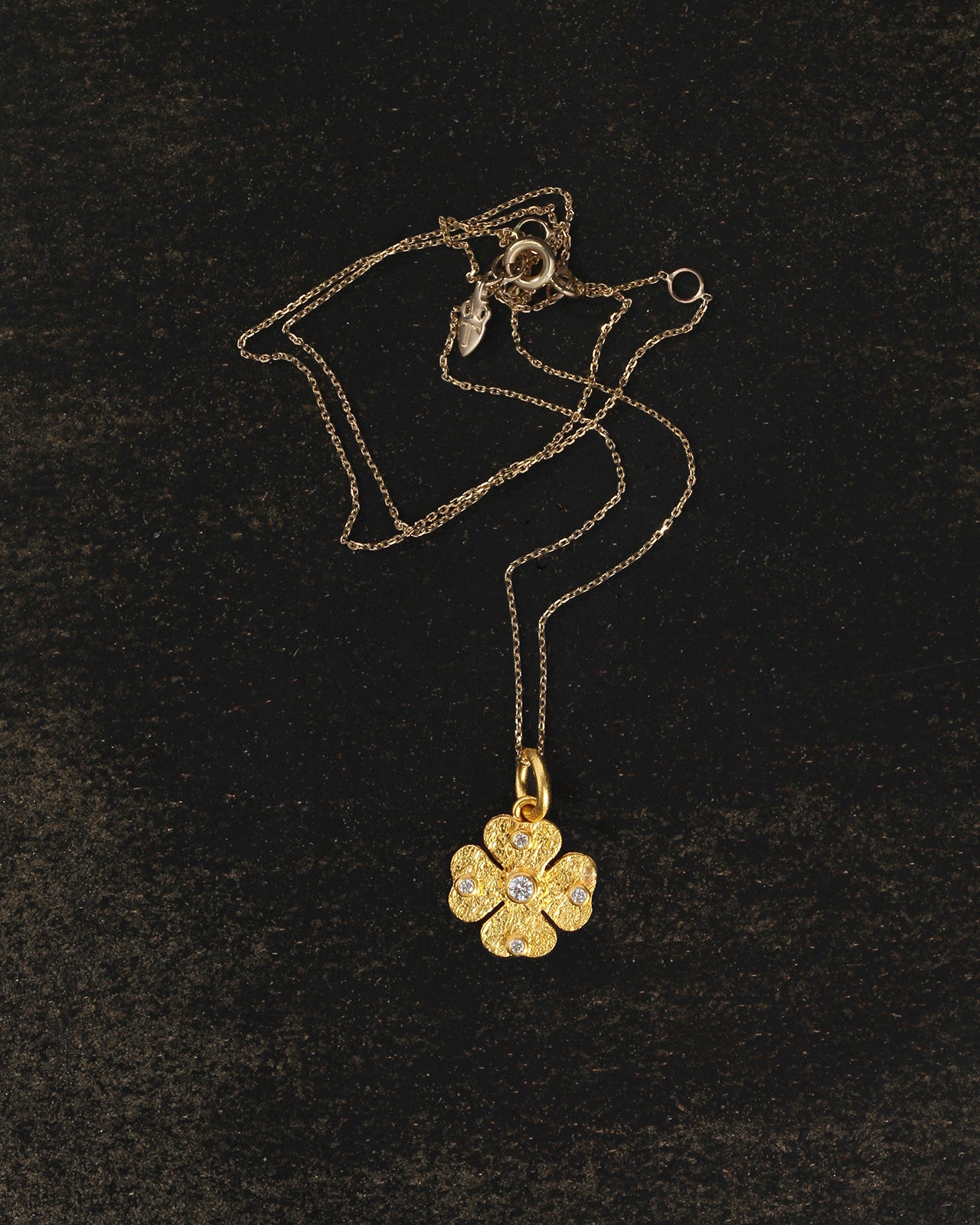 Clover Necklace Diamond Solid Gold