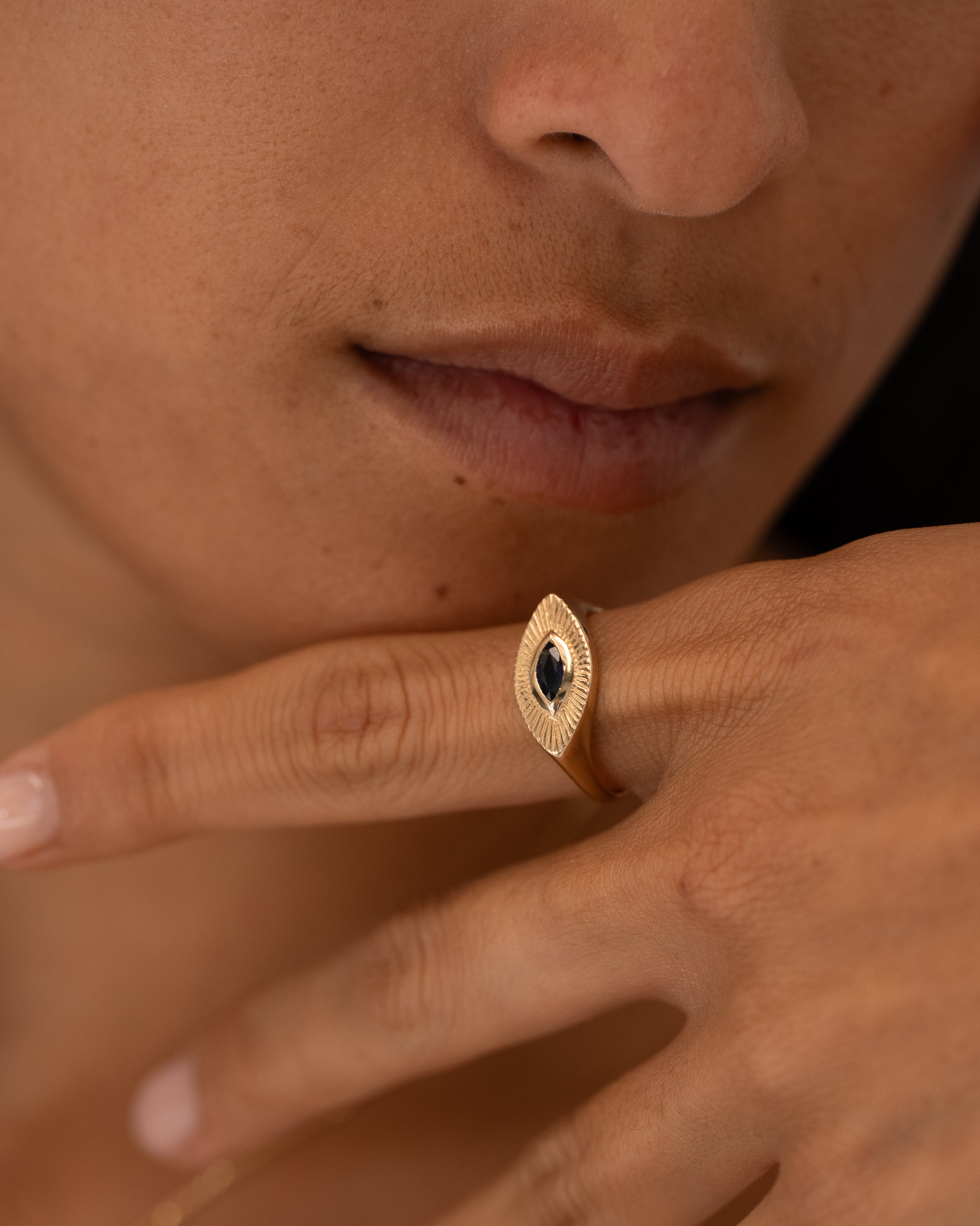 Alessia Ring Blue Sapphire Solid Gold