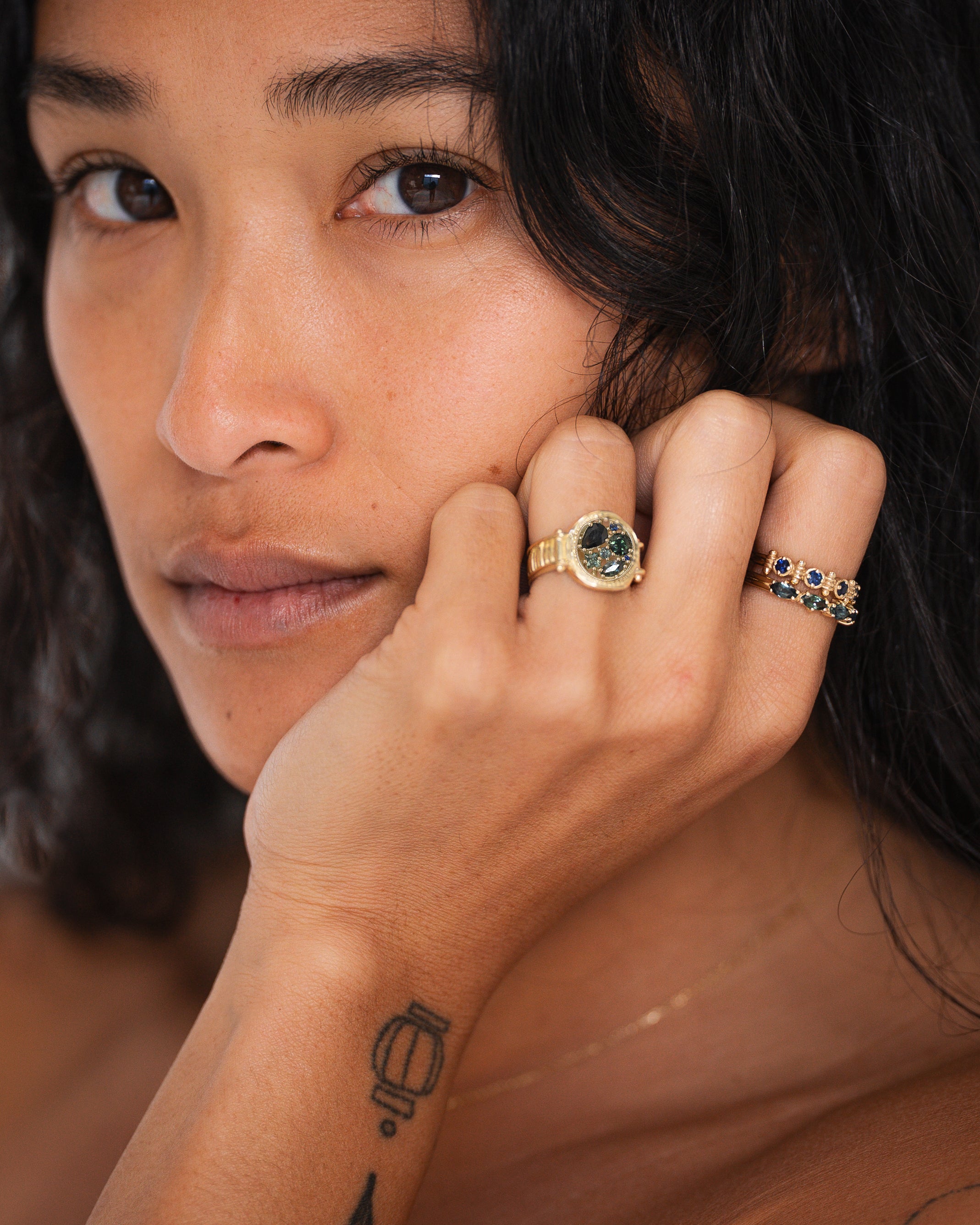 Love Knot Ring Teal Sapphire Solid Gold