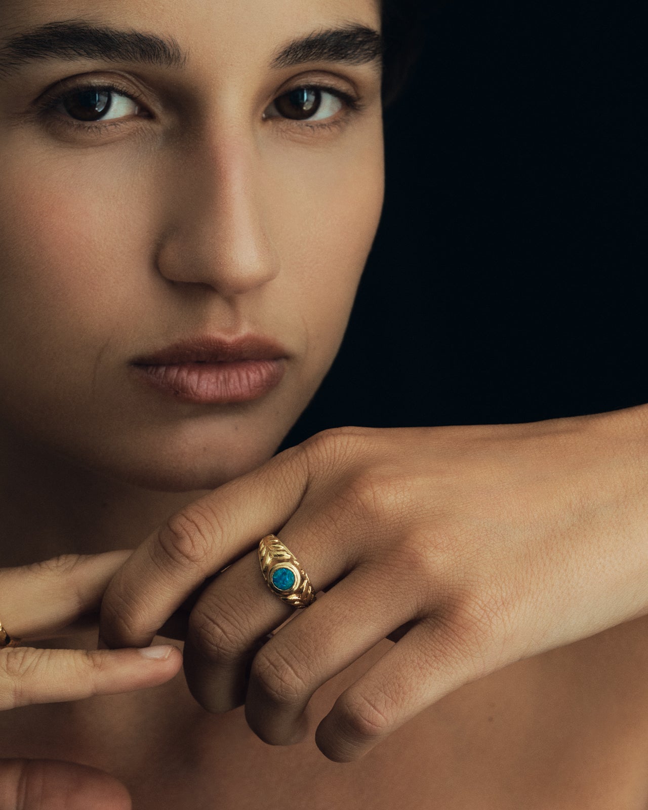 Elah Ring Solid Gold