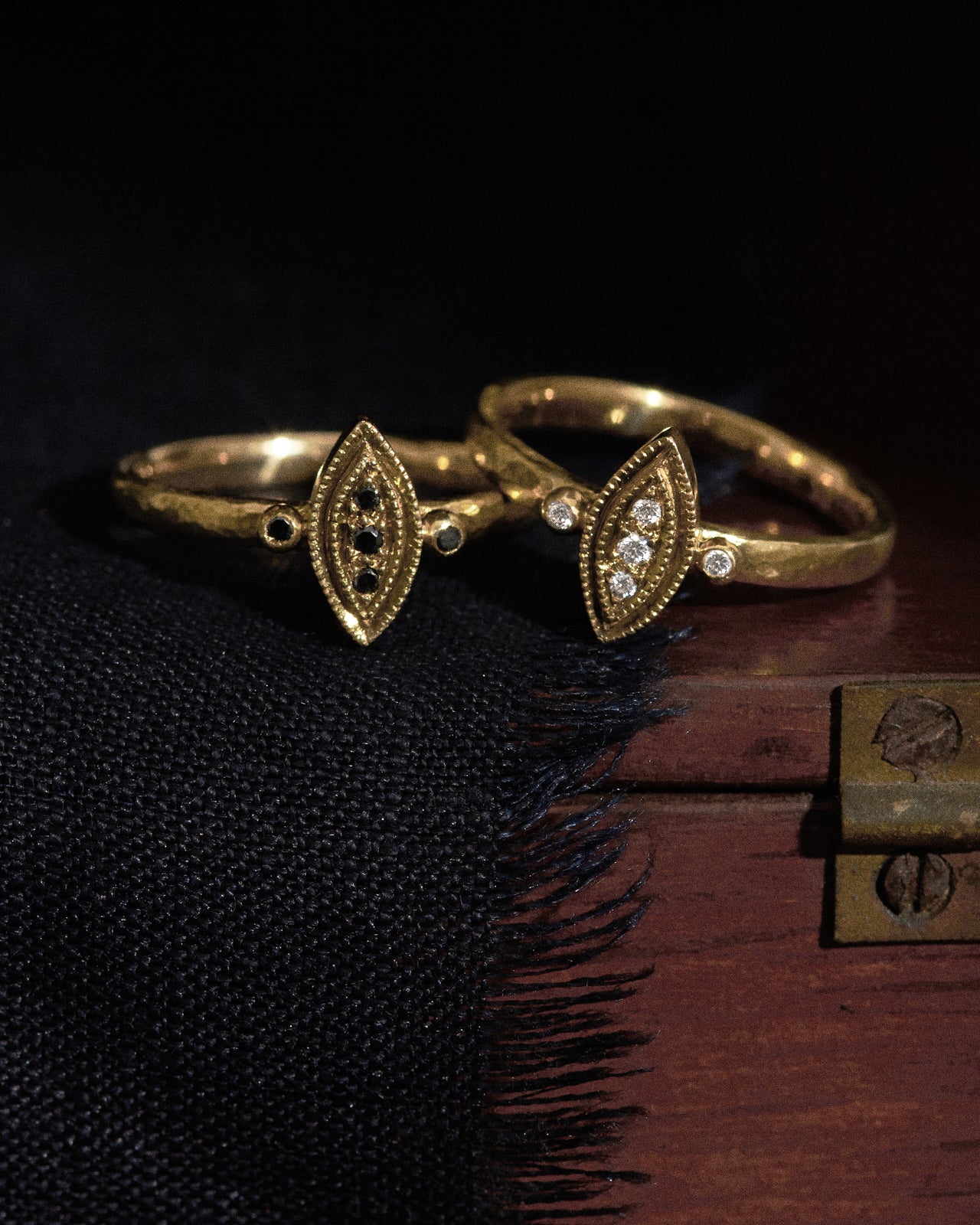 Kassandra Ring Black Diamond Solid Gold