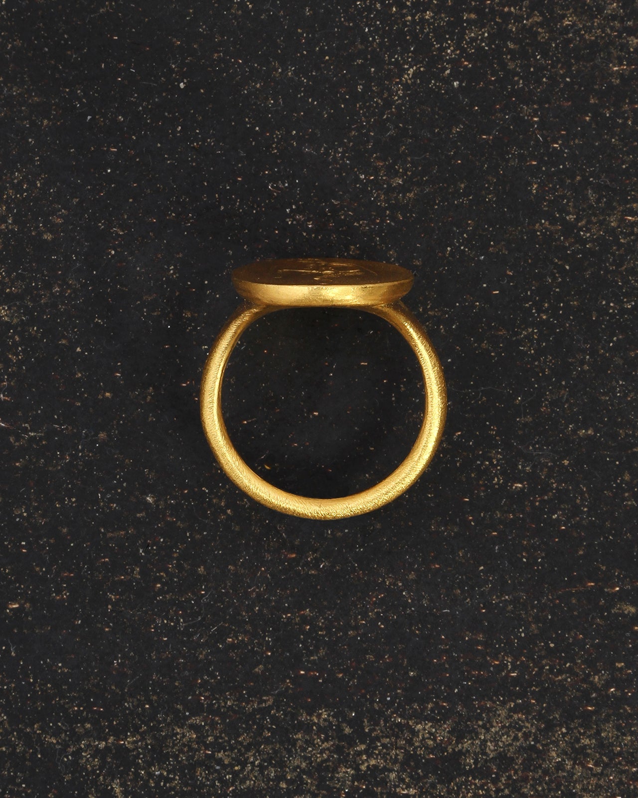 Heritage Ring Hermes Solid Gold