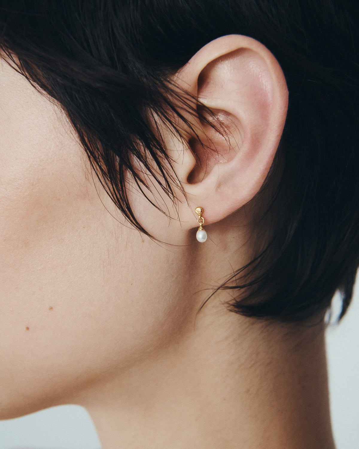 Hydra Earrings Gold Vermeil, worn