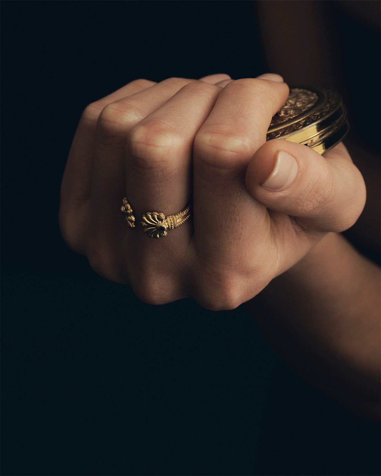 Isabel Ring Black Sapphire Gold Vermeil