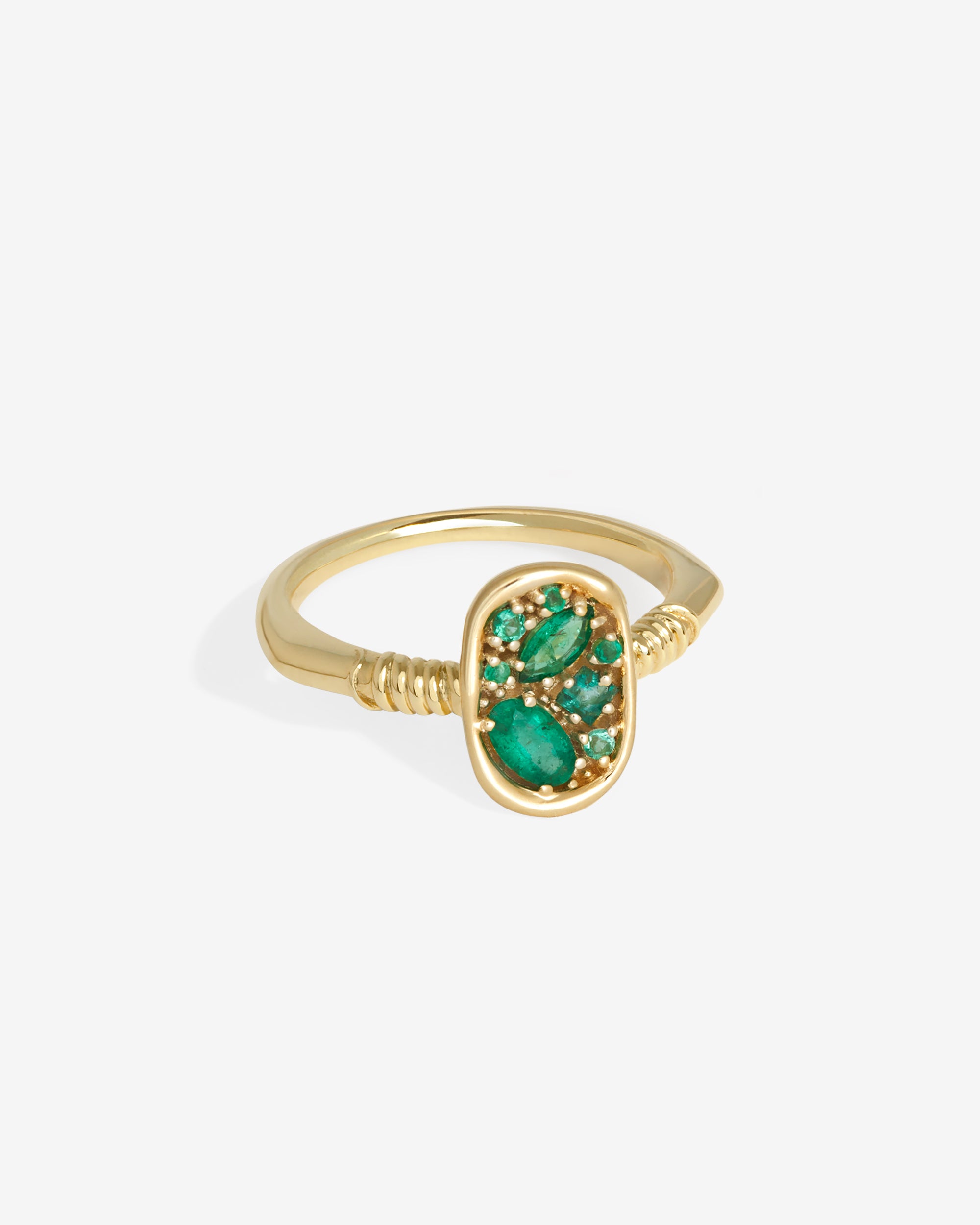 Illume Ring Emerald Solid Gold