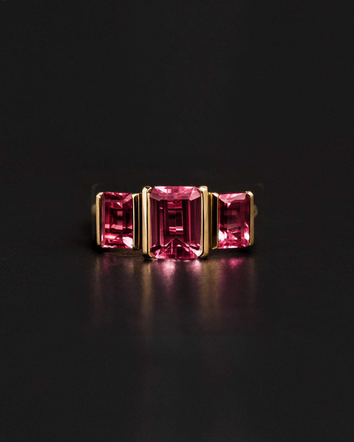 Ines Pink Tourmaline Trilogy Ring Solid Gold, flatlay