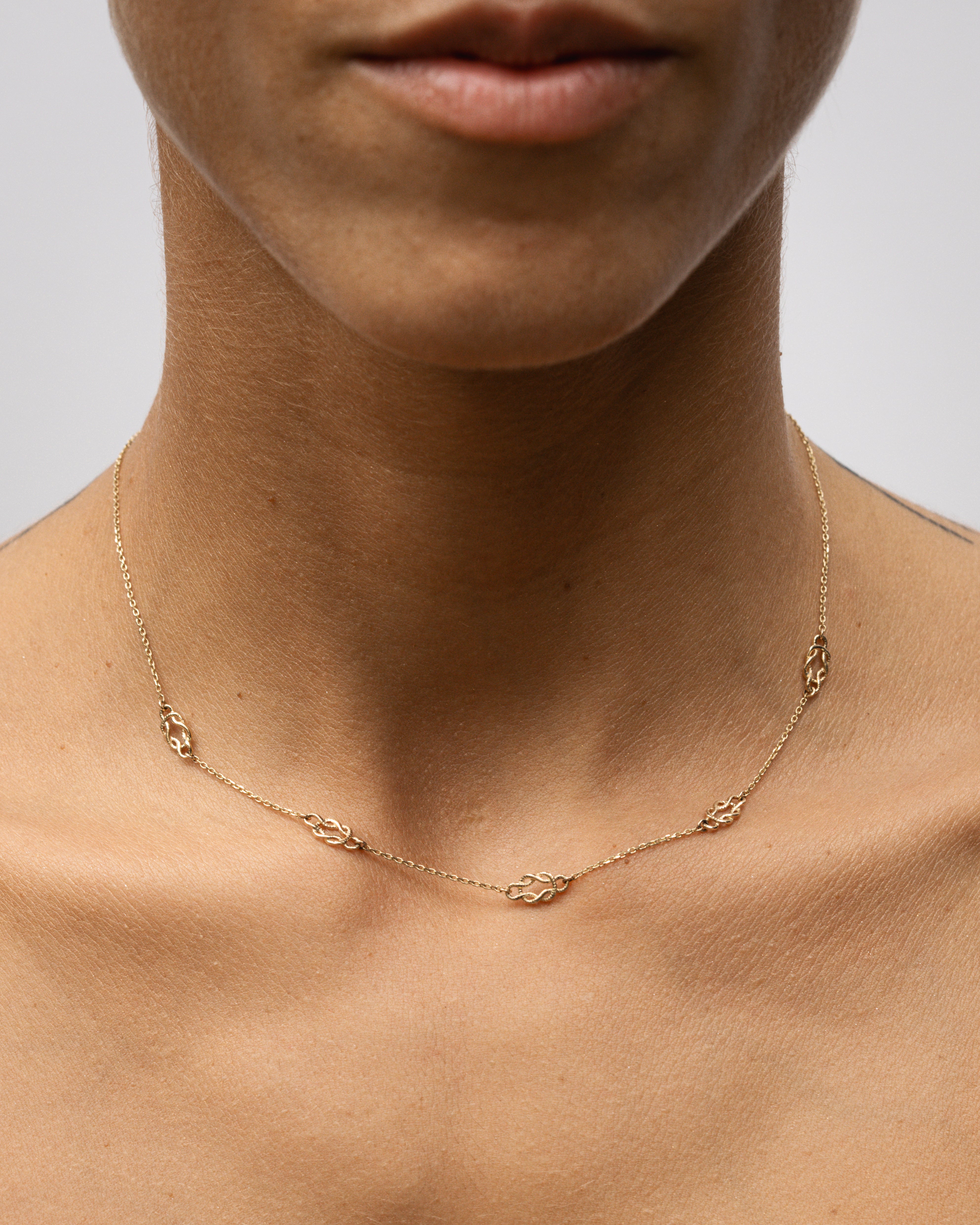 Airla Necklace Solid Gold