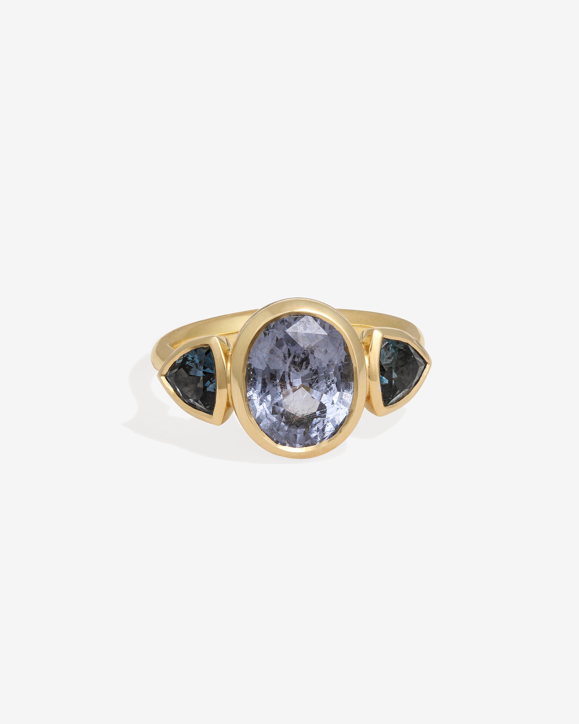 Lumen Trilogy Ring Spinel Solid Gold
