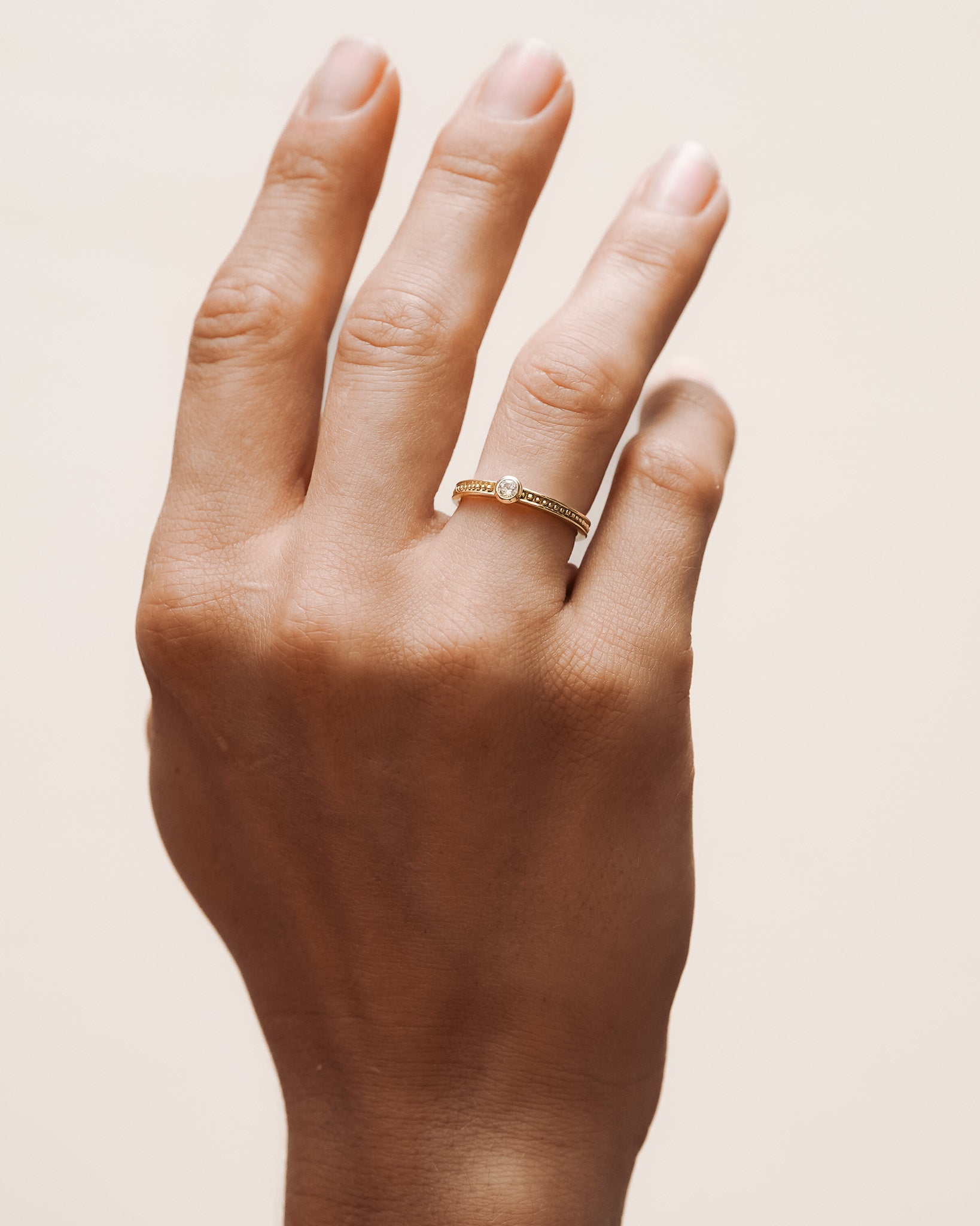 Mila Ring Diamond Solid Gold