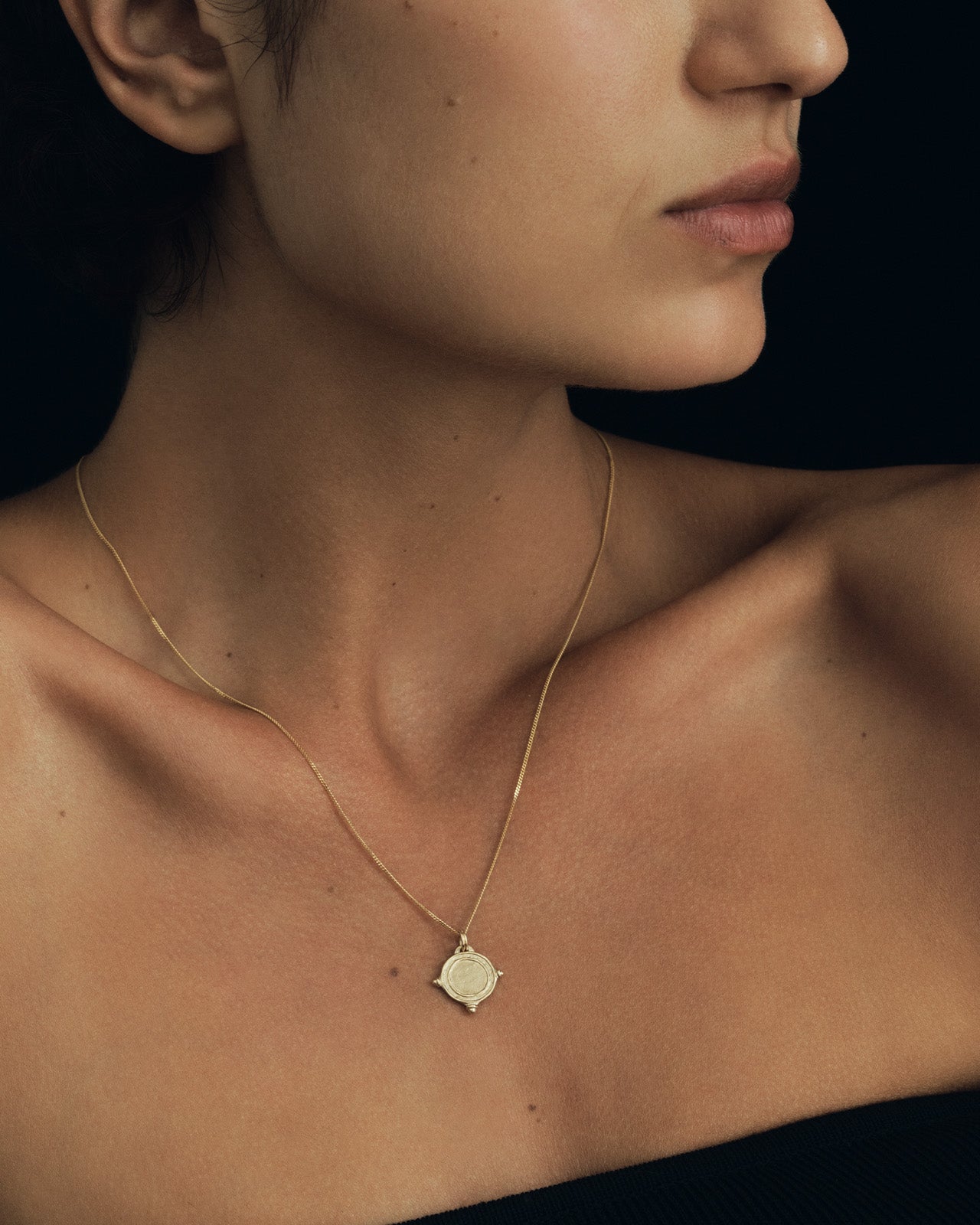 Petra Coin Necklace Solid Gold