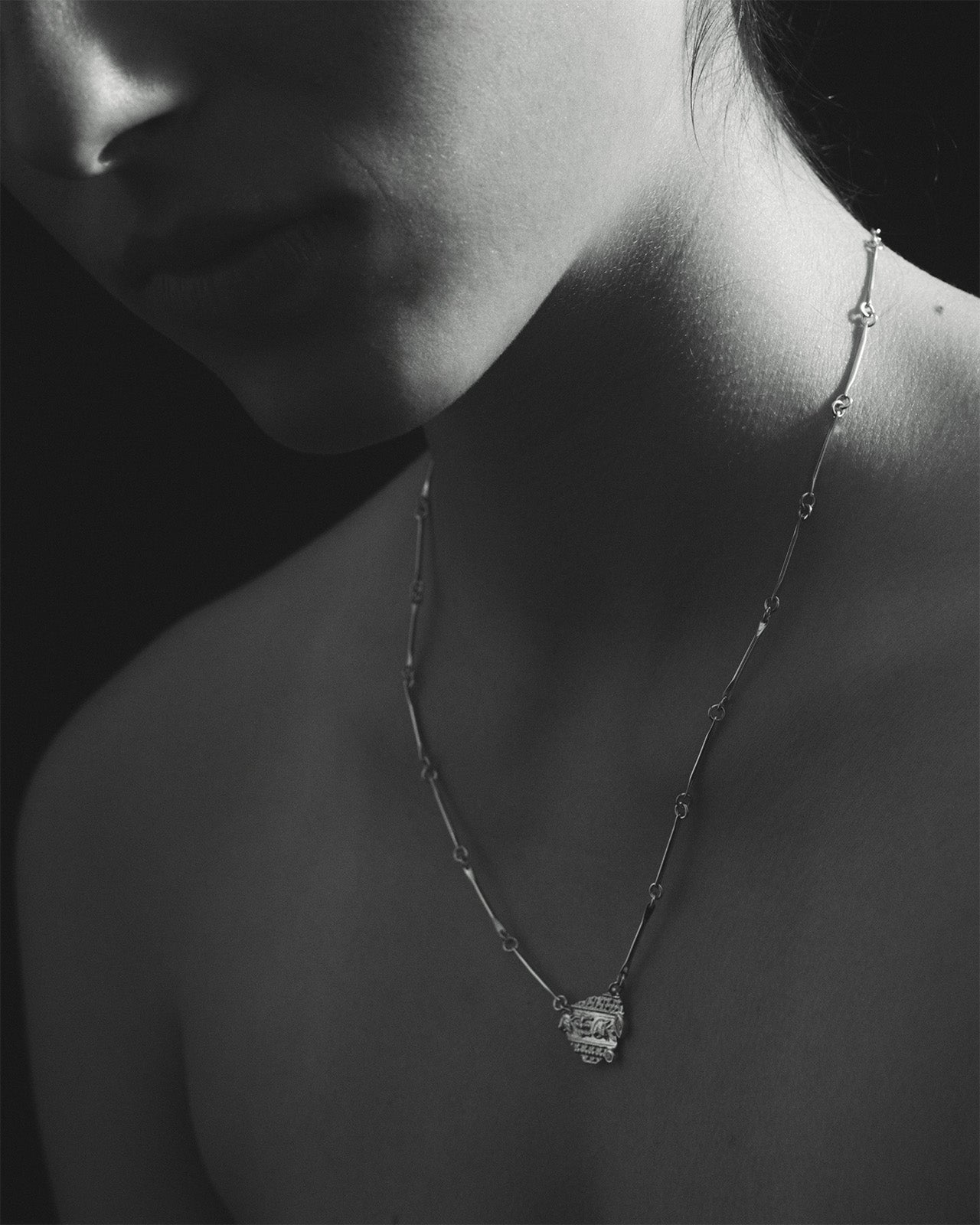 Relic XV Necklace Diamond Solid Gold