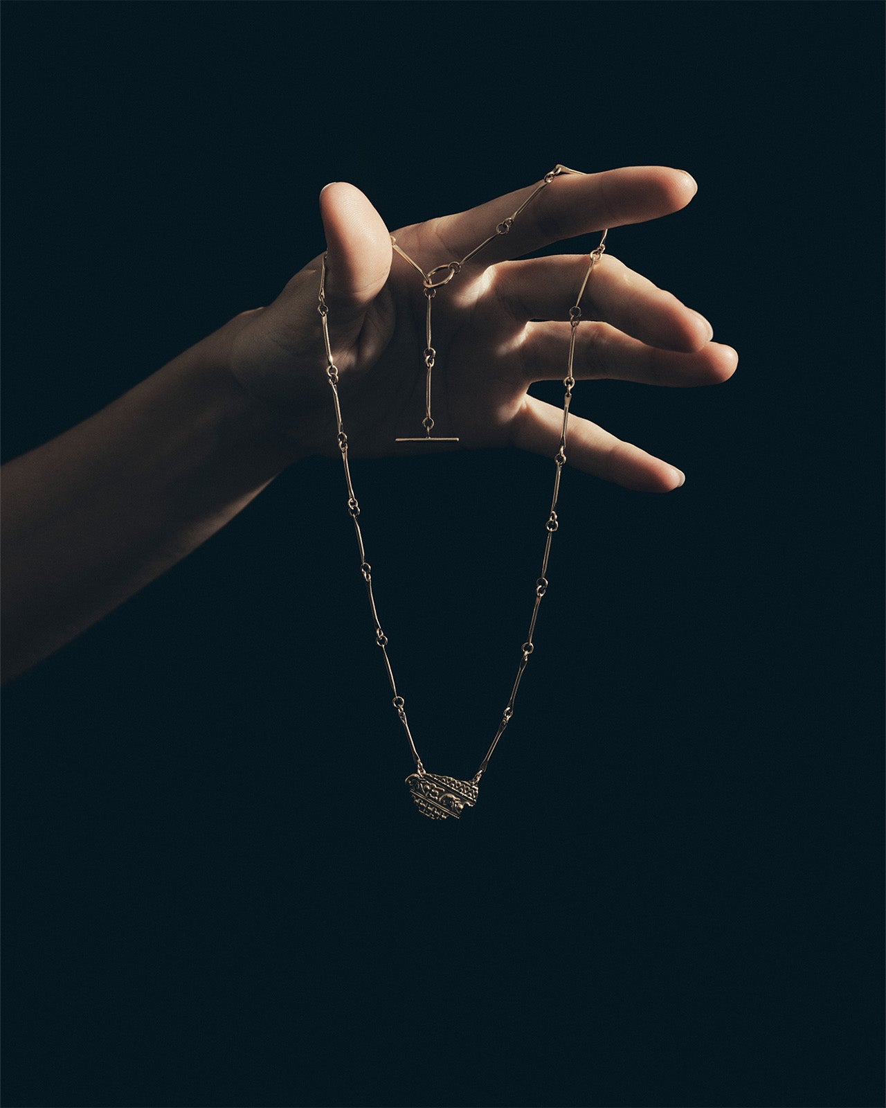 Relic XV Necklace Solid Gold