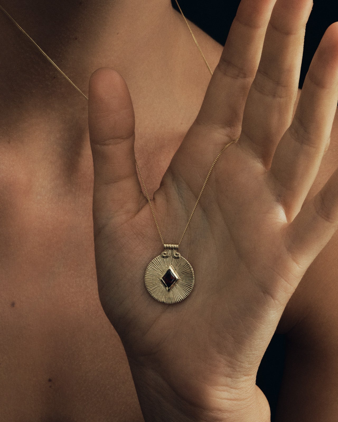 Sol Necklace Solid Gold