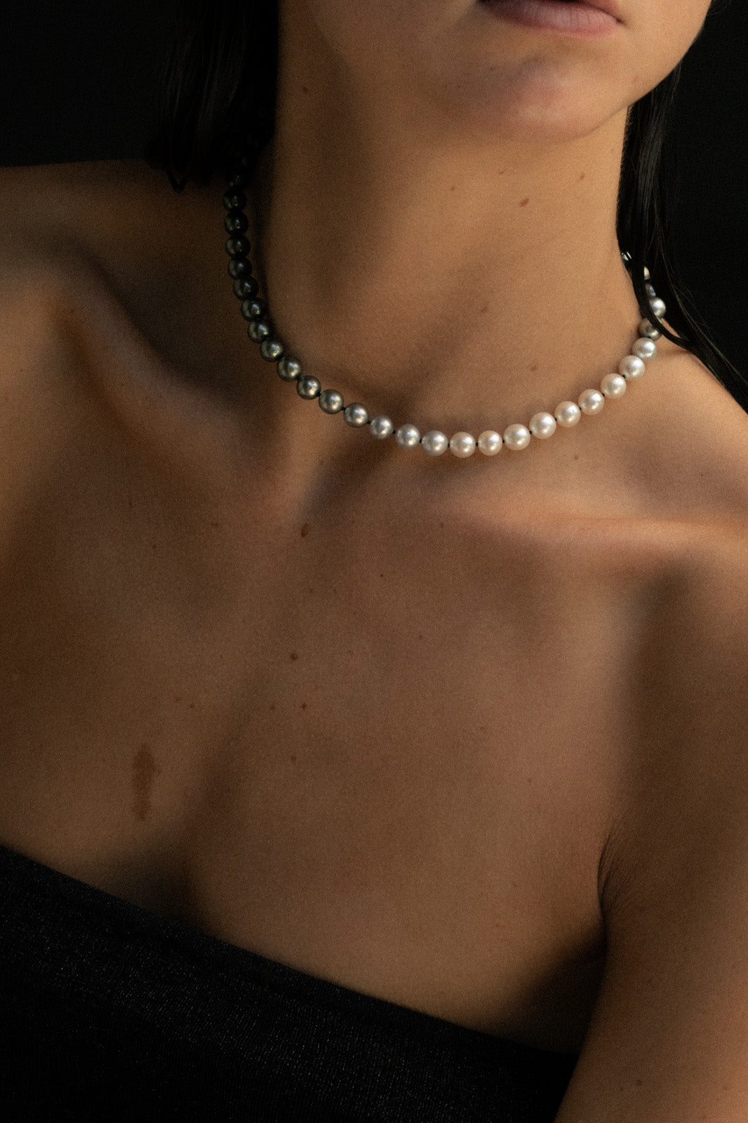 Eclipse Akoya and Tahitian Pearl Necklace Solid Gold