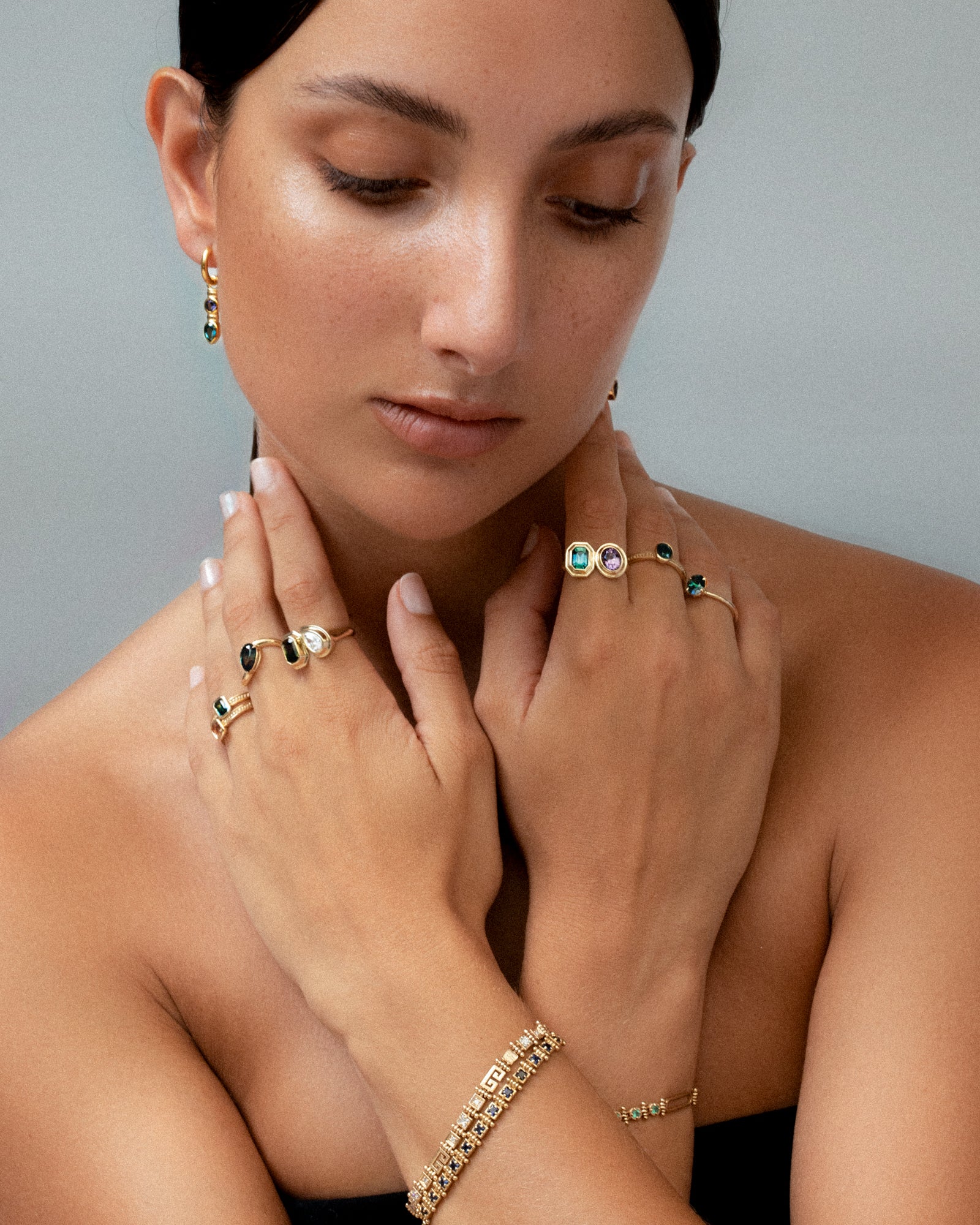 Mila Oval Ring 0.8ct Teal Sapphire Solid Gold