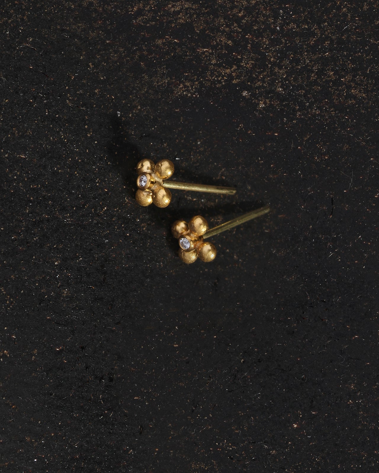 Ayana Flower Studs Diamond Solid Gold