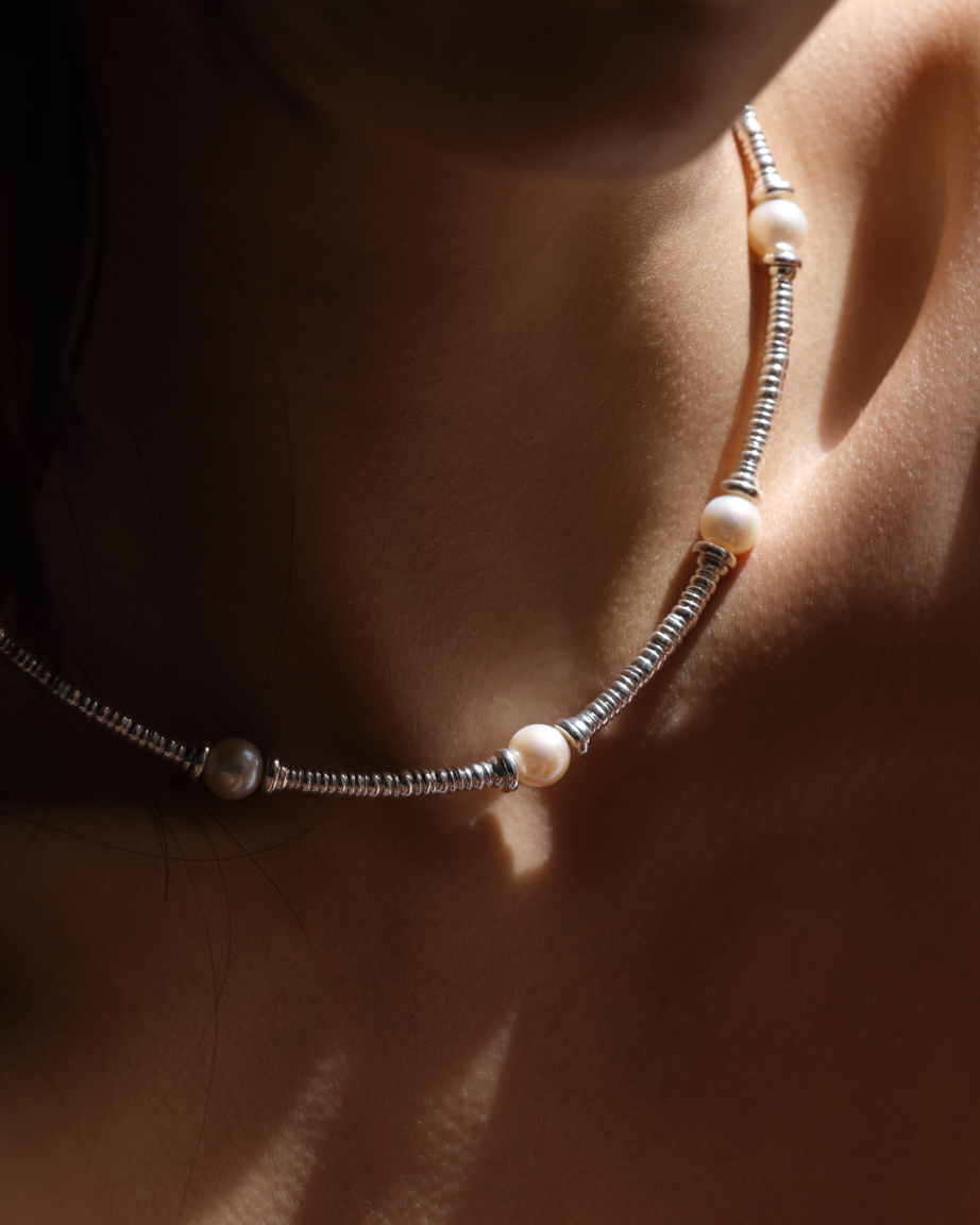 Olympia Necklace Pearl Silver