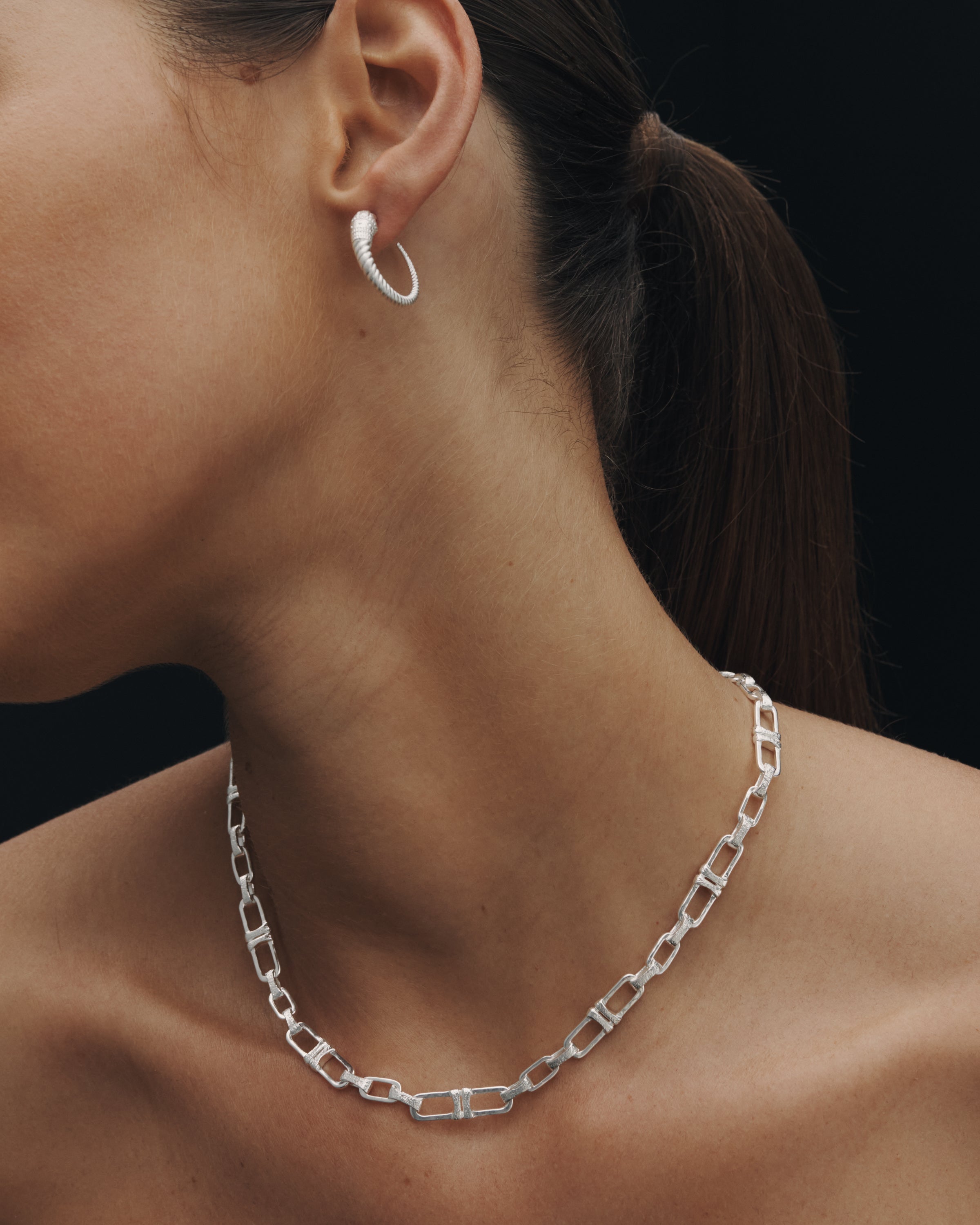 Temple of the Sun Alida Dual Anchor Chain Silver