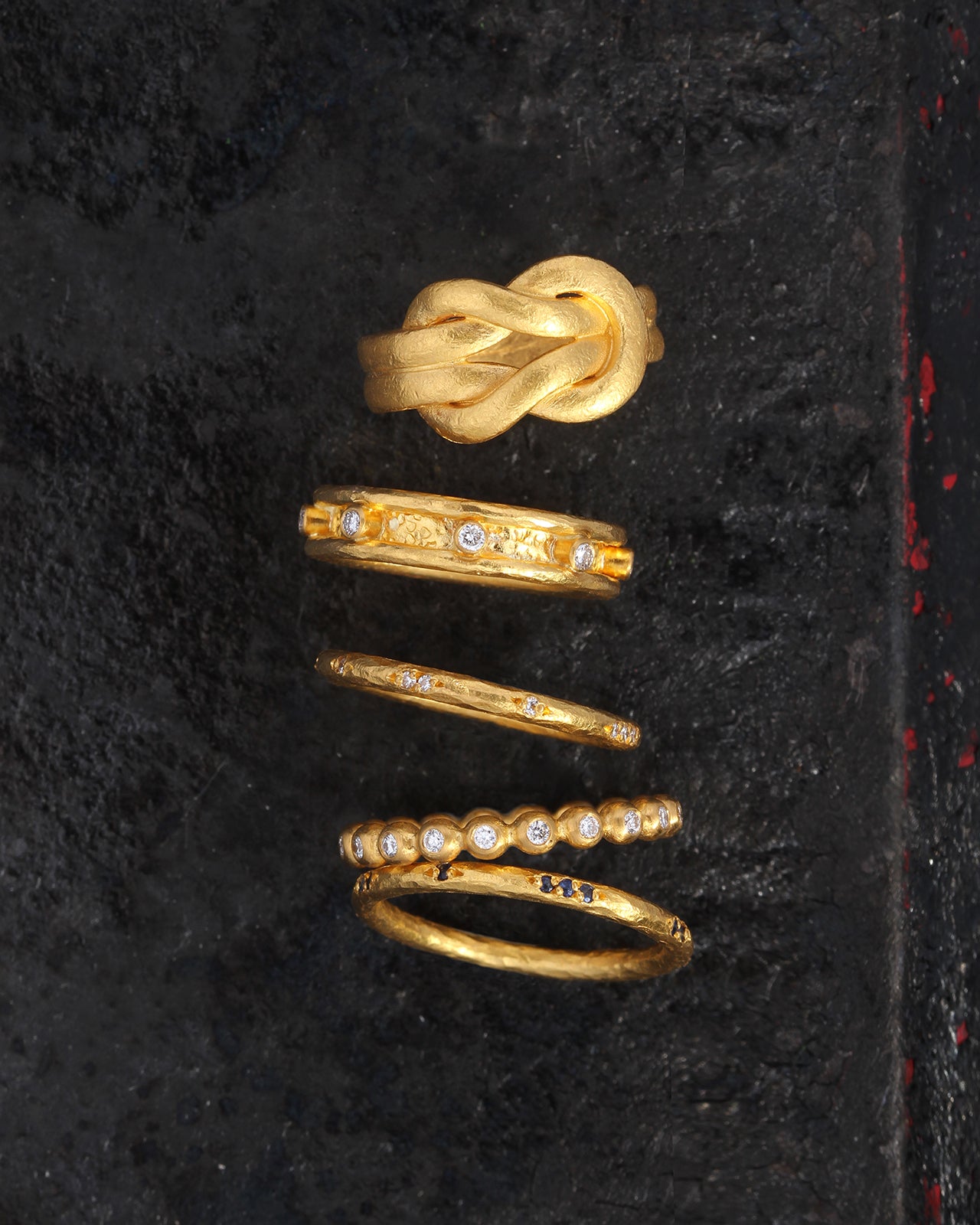 Ishtar Band Diamond Solid Gold