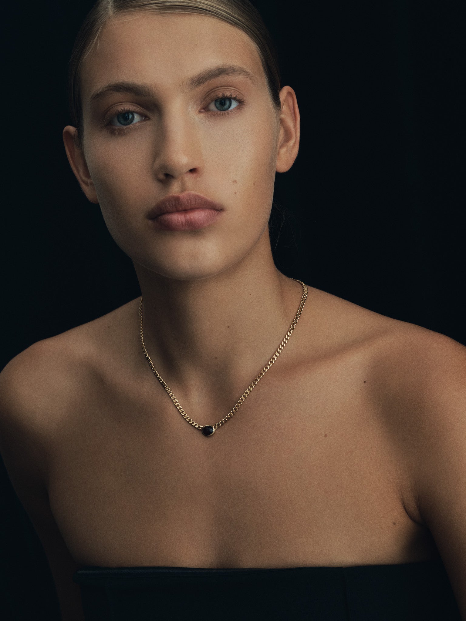 Temple of the Sun Vino Necklace Gold Vermeil