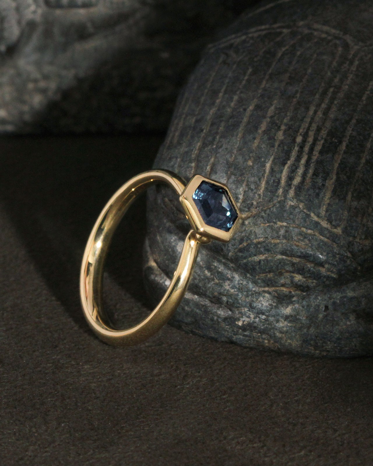 Adira Ring Blue Spinel Solid Gold