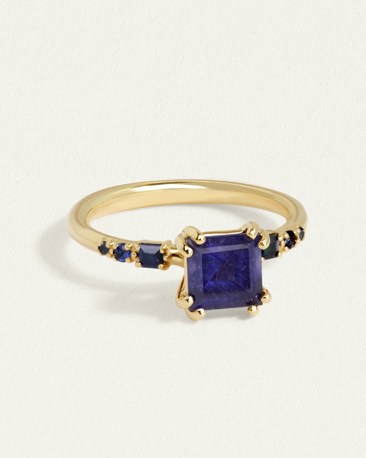 Allium Ring Princess Sapphire Solid Gold – Temple of the Sun US