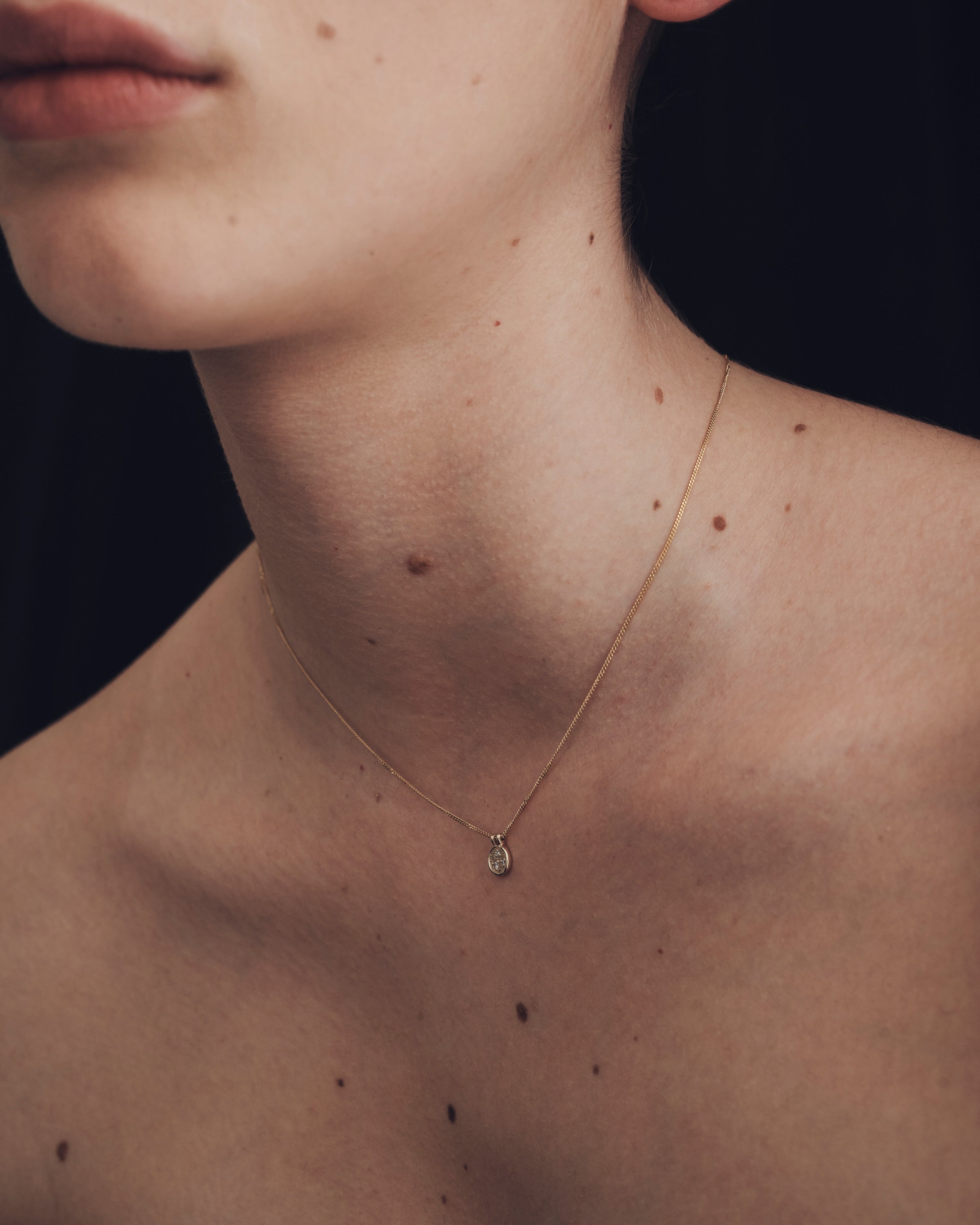 Kasia Coin Necklace Solid Gold