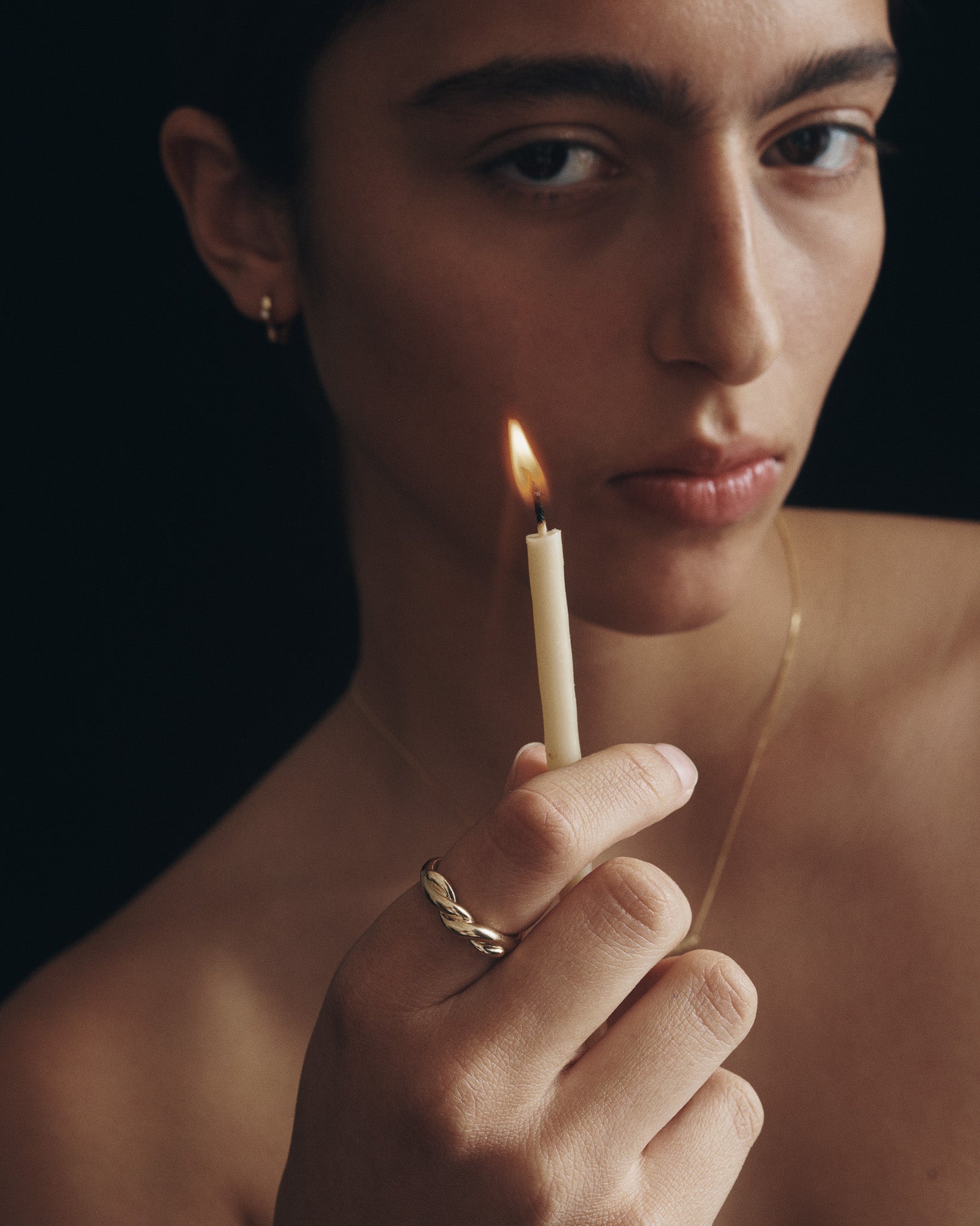 Relic II Twisted Ring Solid Gold