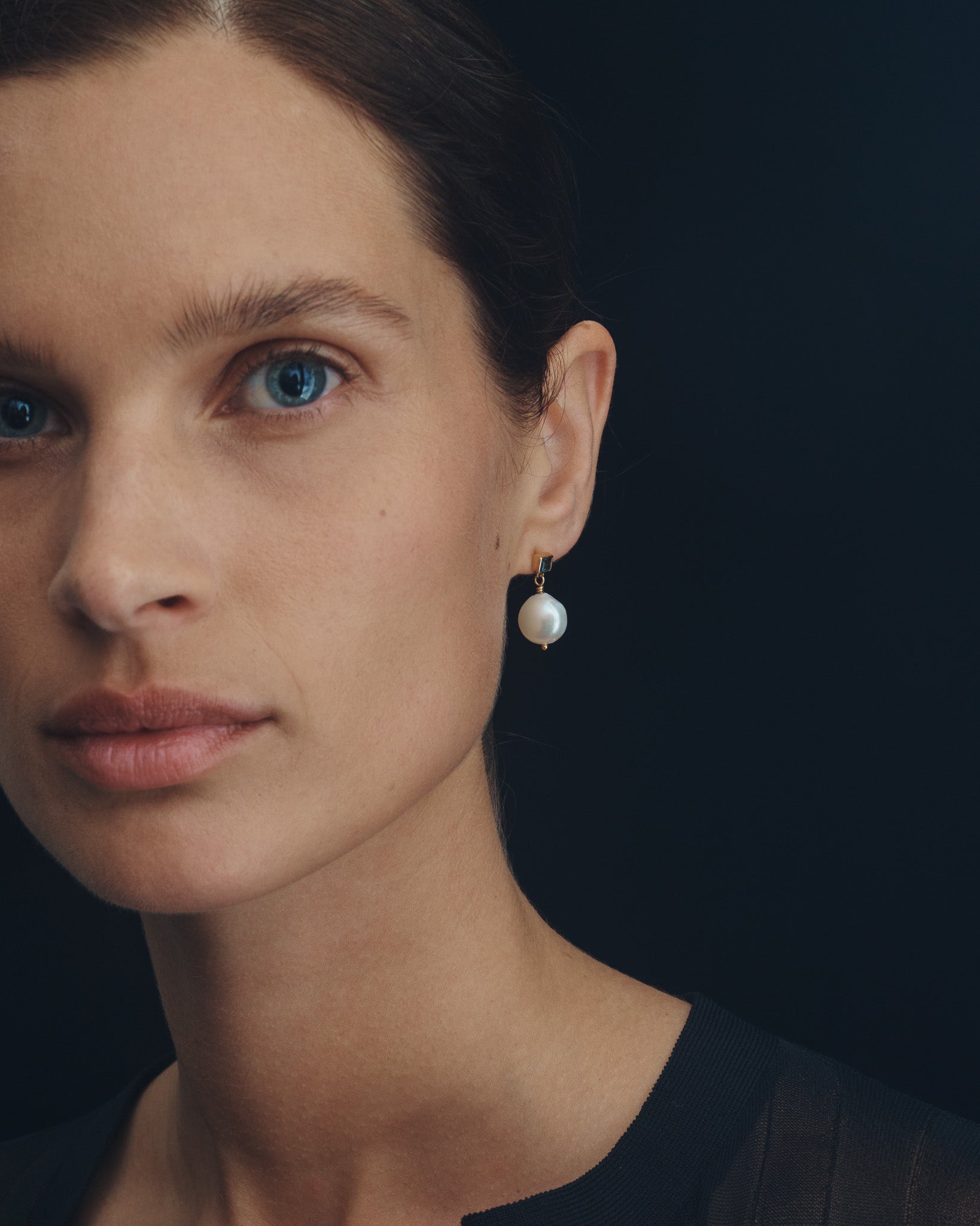 Lulu Earrings Pearl Gold Vermeil