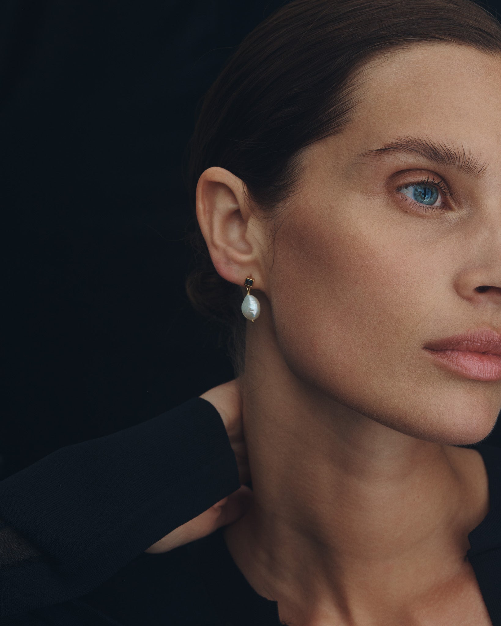 Lulu Earrings Pearl Gold Vermeil