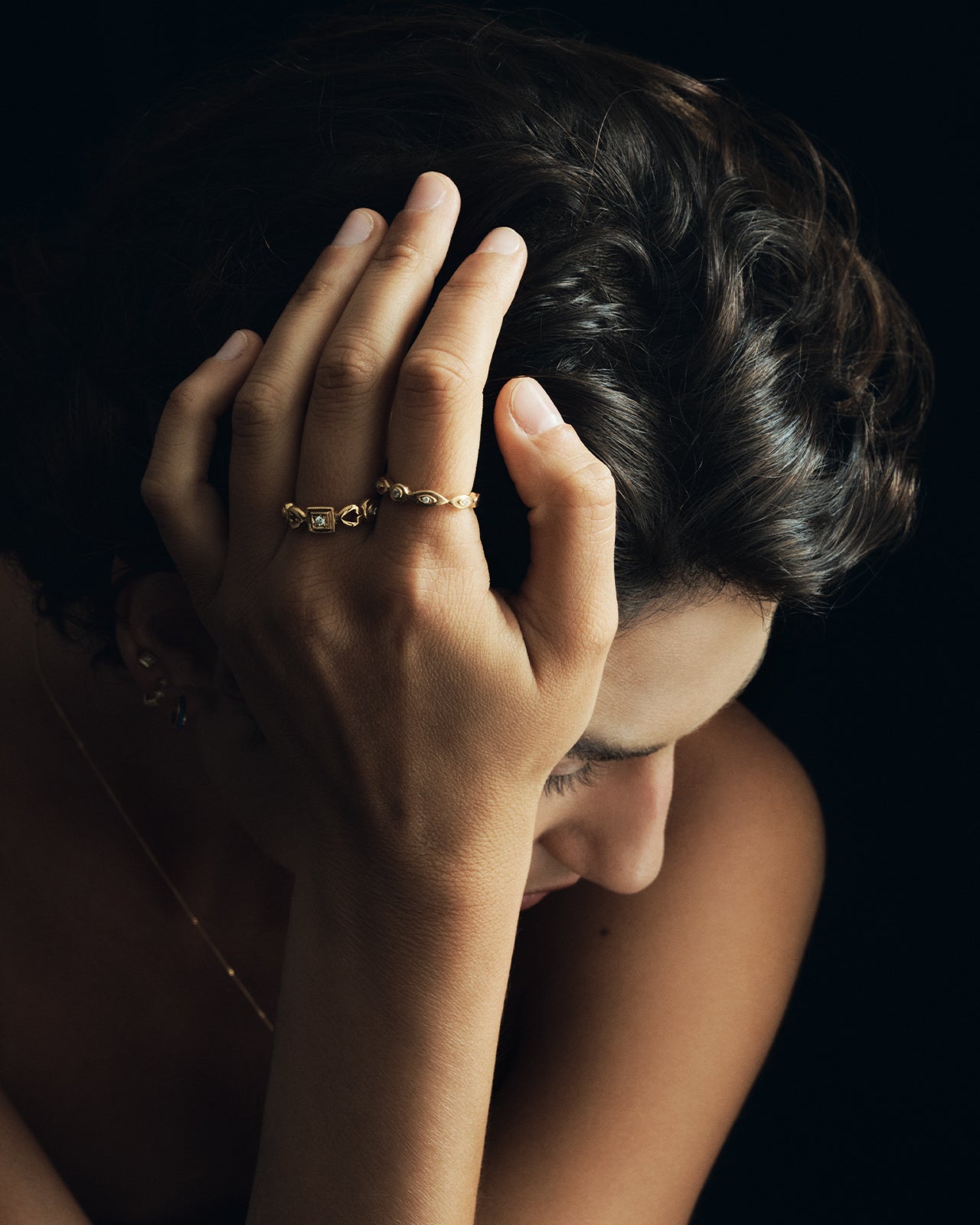 Alara Ring White Diamond Solid Gold