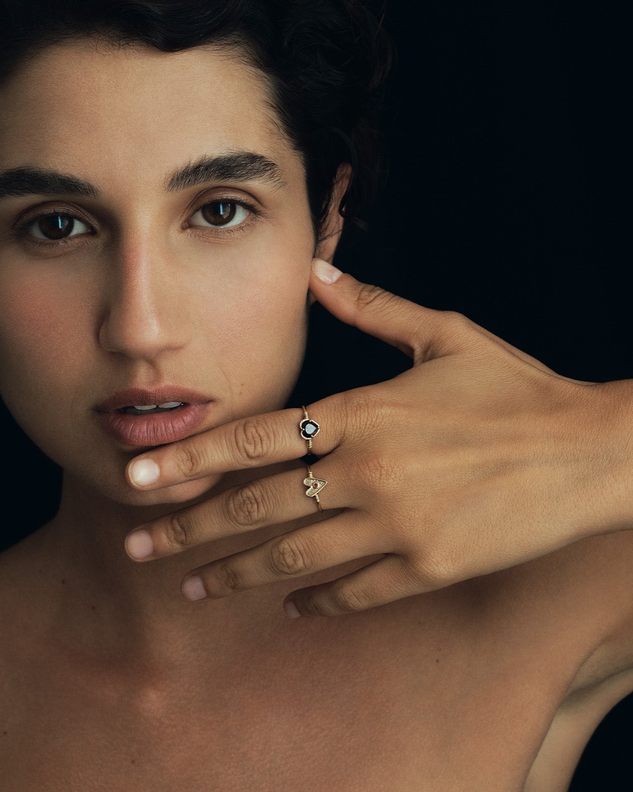 Amore Ring Ruby Solid Gold