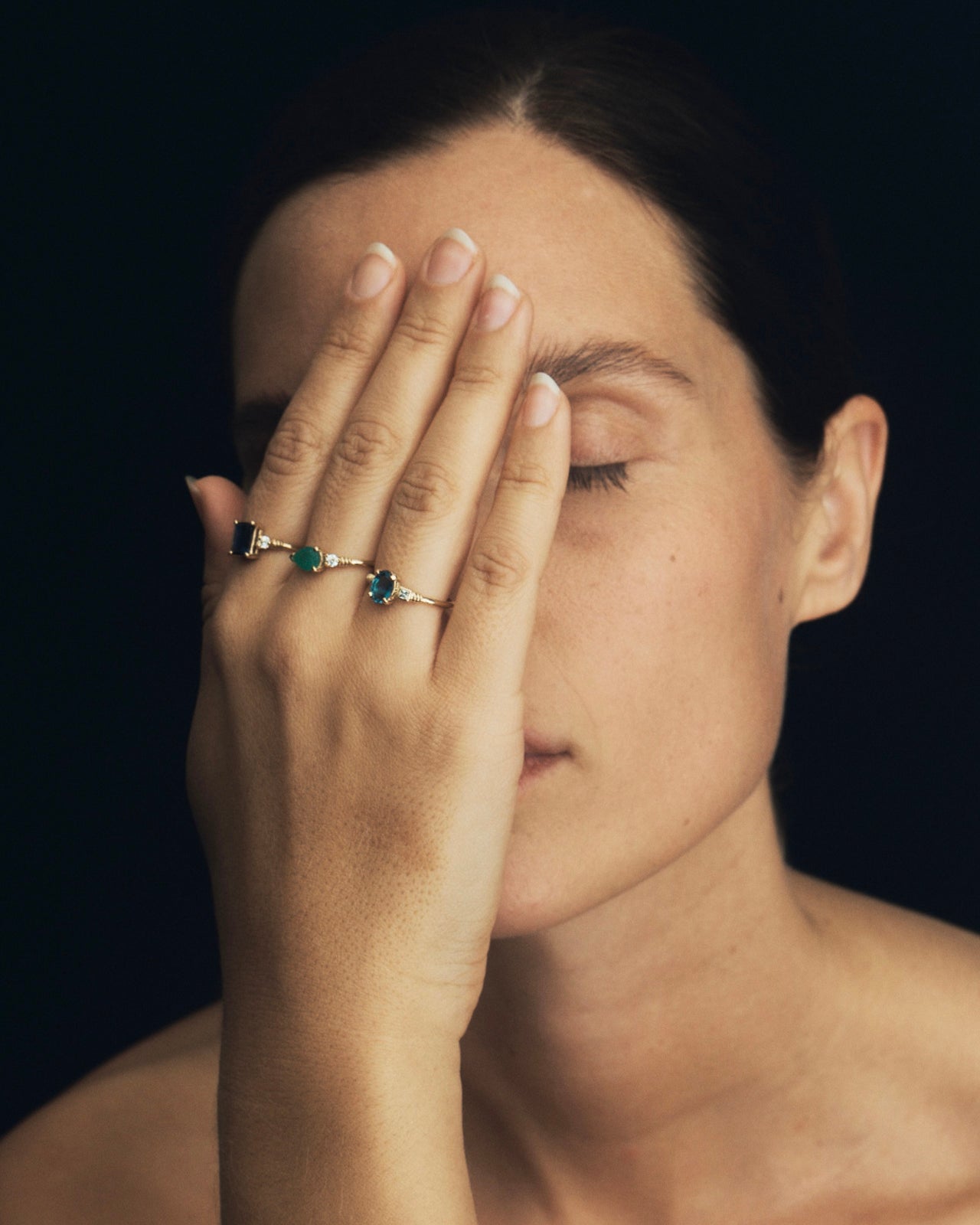 Ariel Ring Emerald Diamond Solid Gold