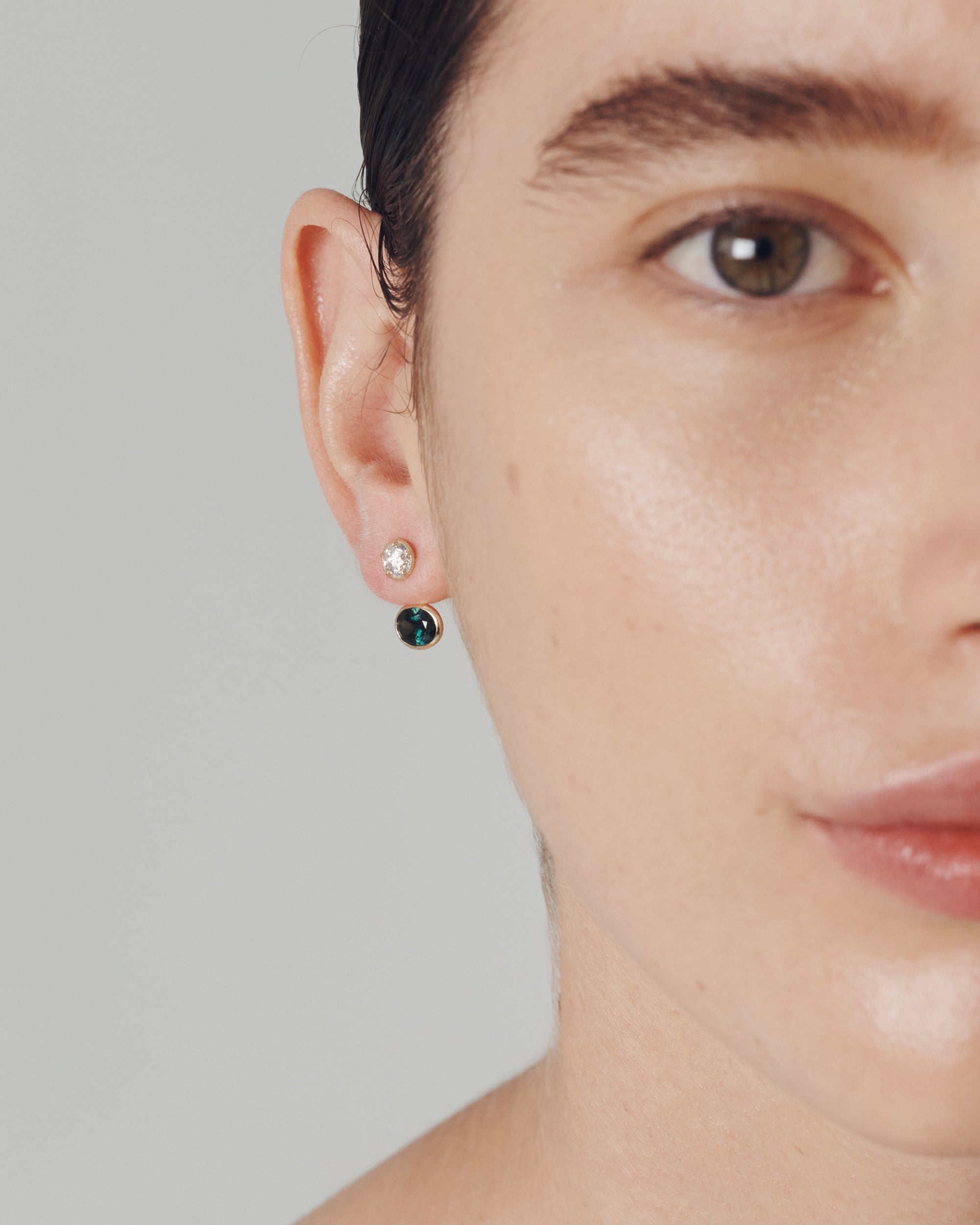 Orbit Sapphire Ear Jacket Solid Gold