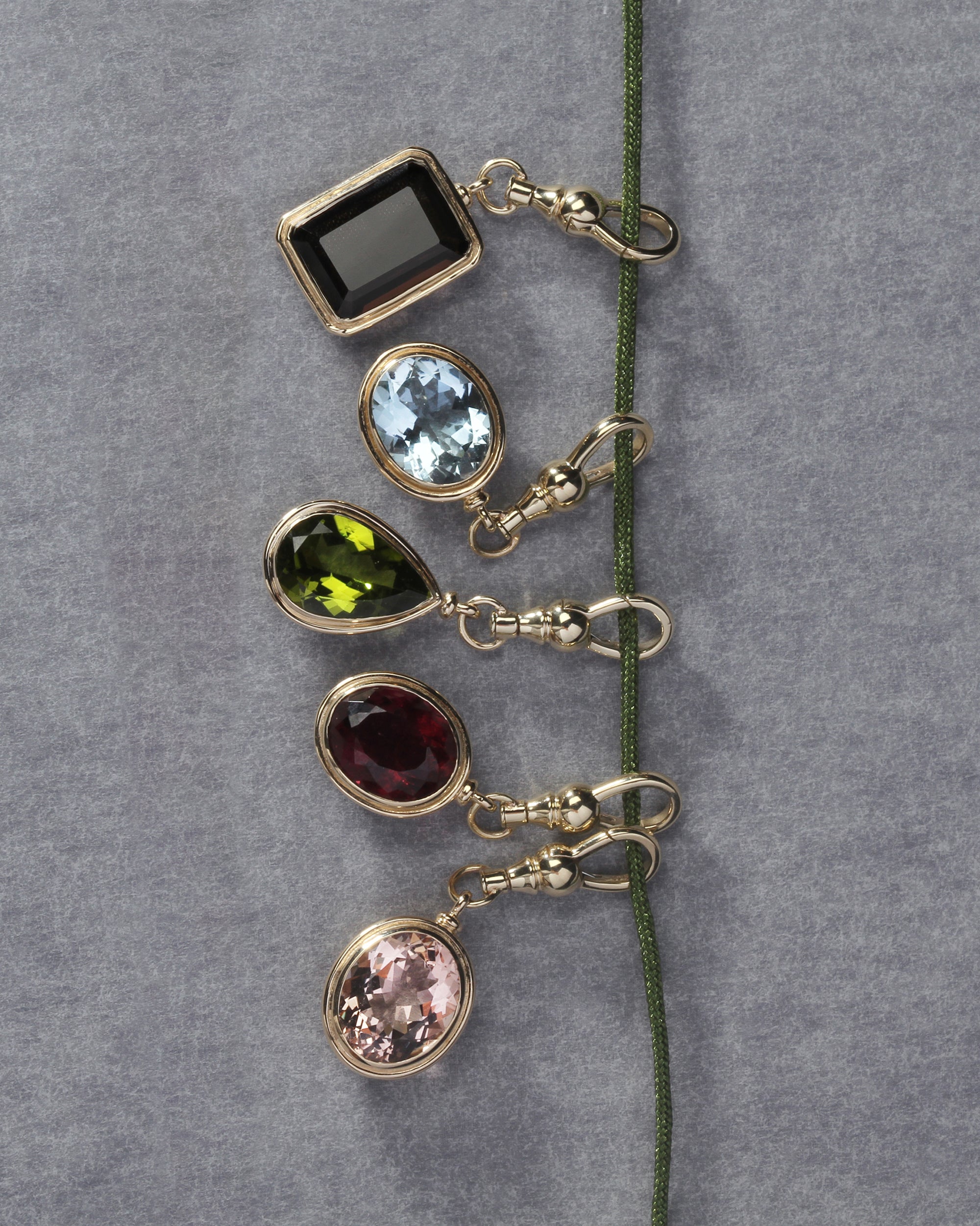 Uma Morganite Pendant Solid Gold