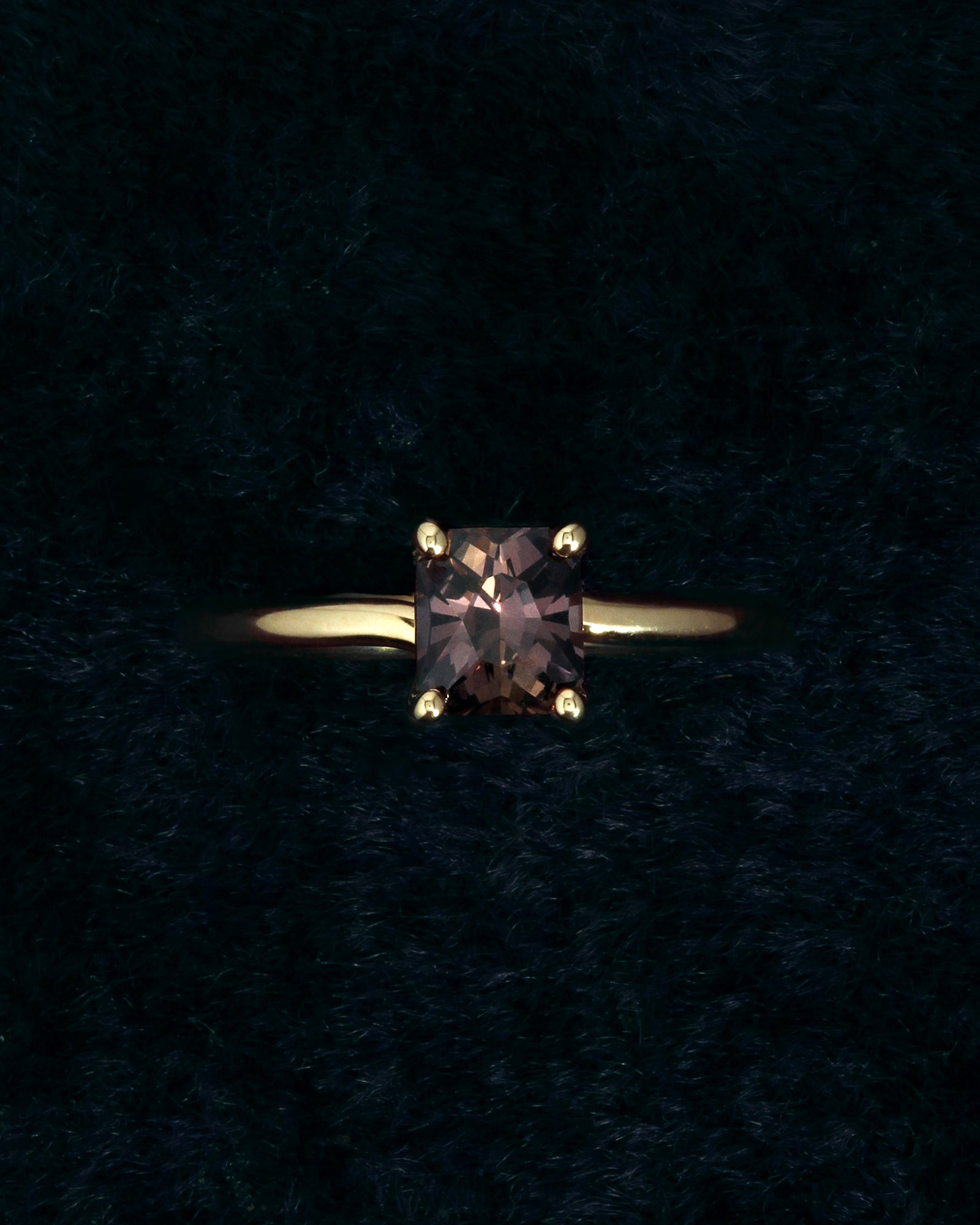 Adama III Solitaire Ring Burgundy Sapphire Solid Gold