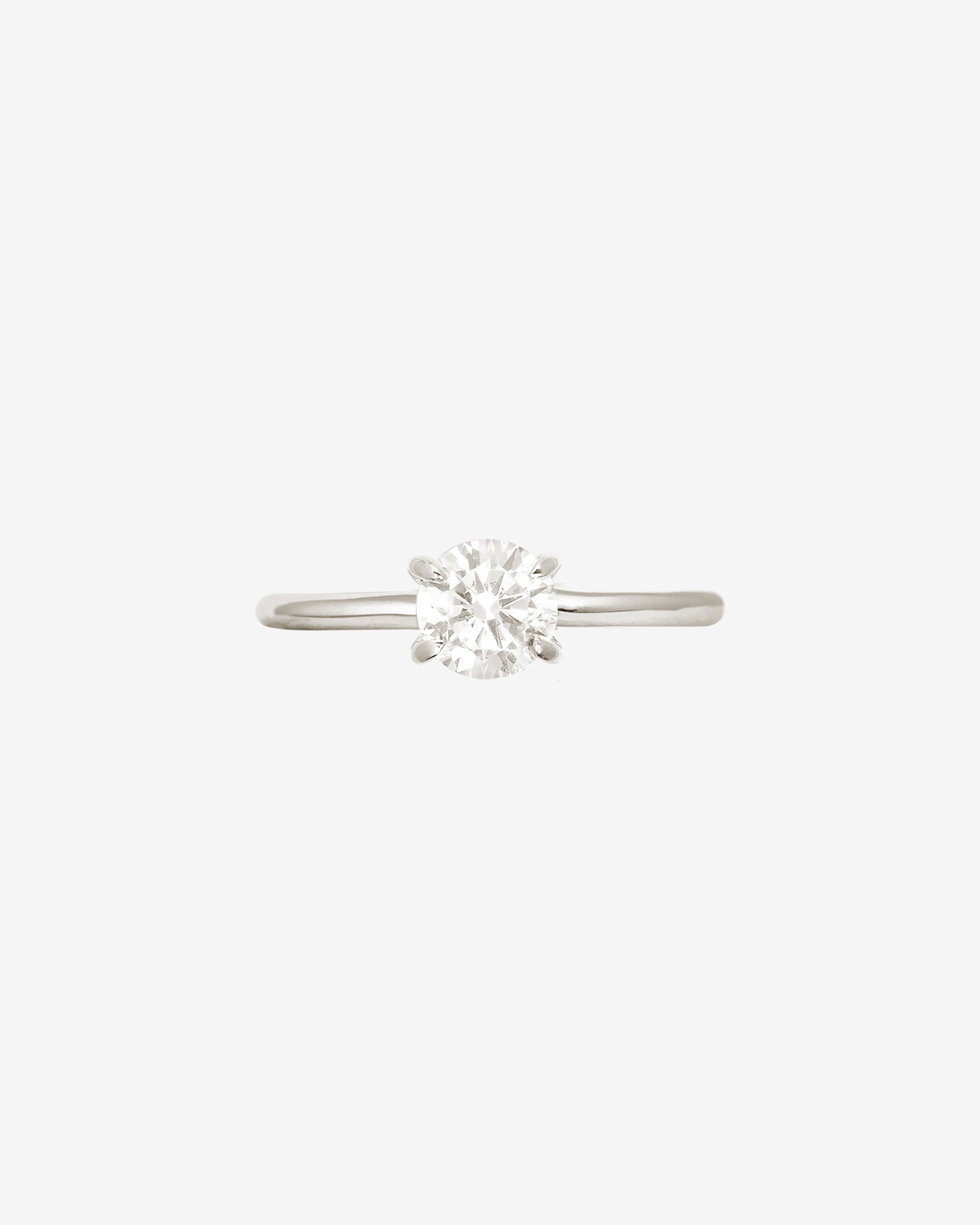 Adama Round Ring Solitaire Diamond Platinum