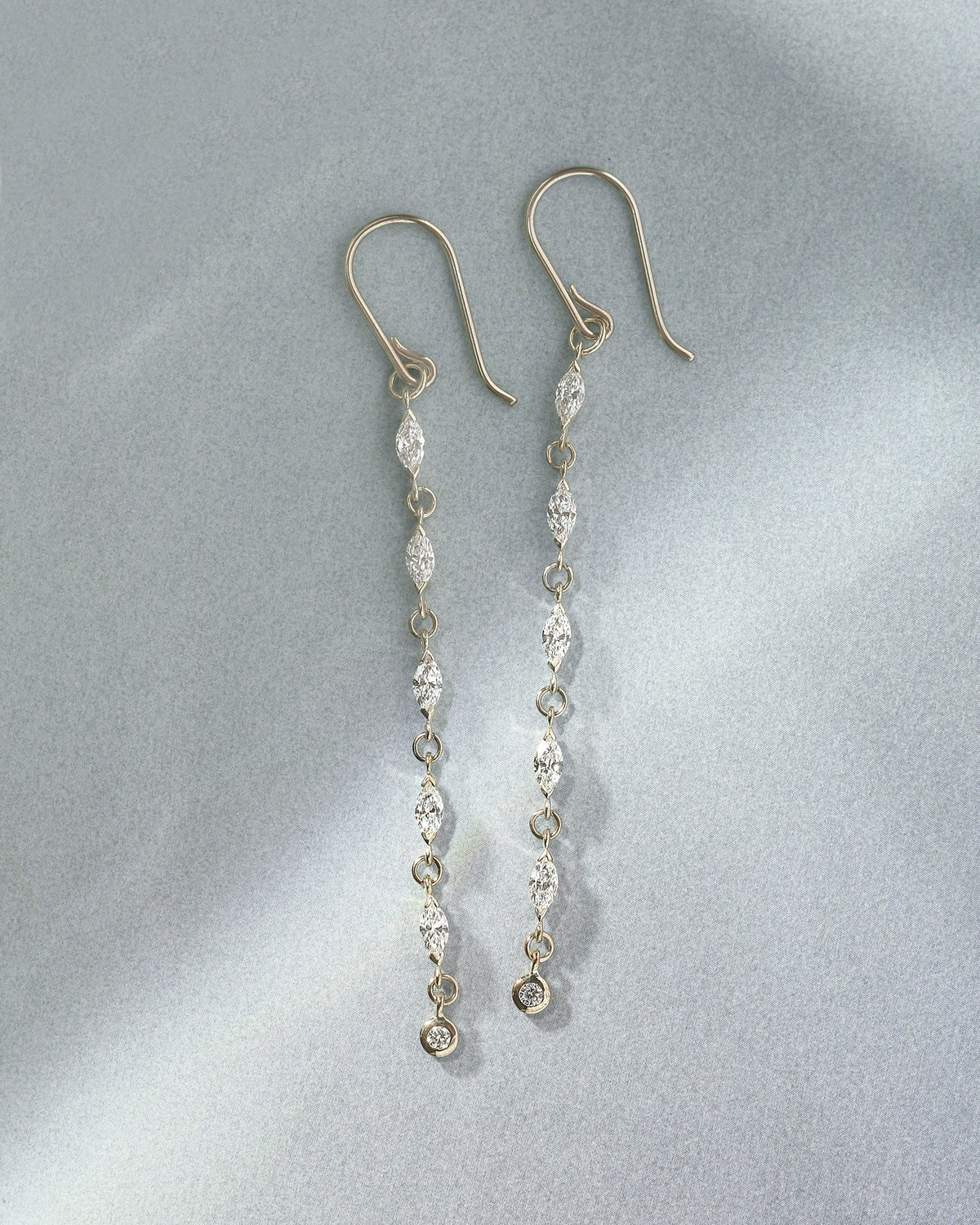 Aria Diamond Earrings Solid Gold, flatlay