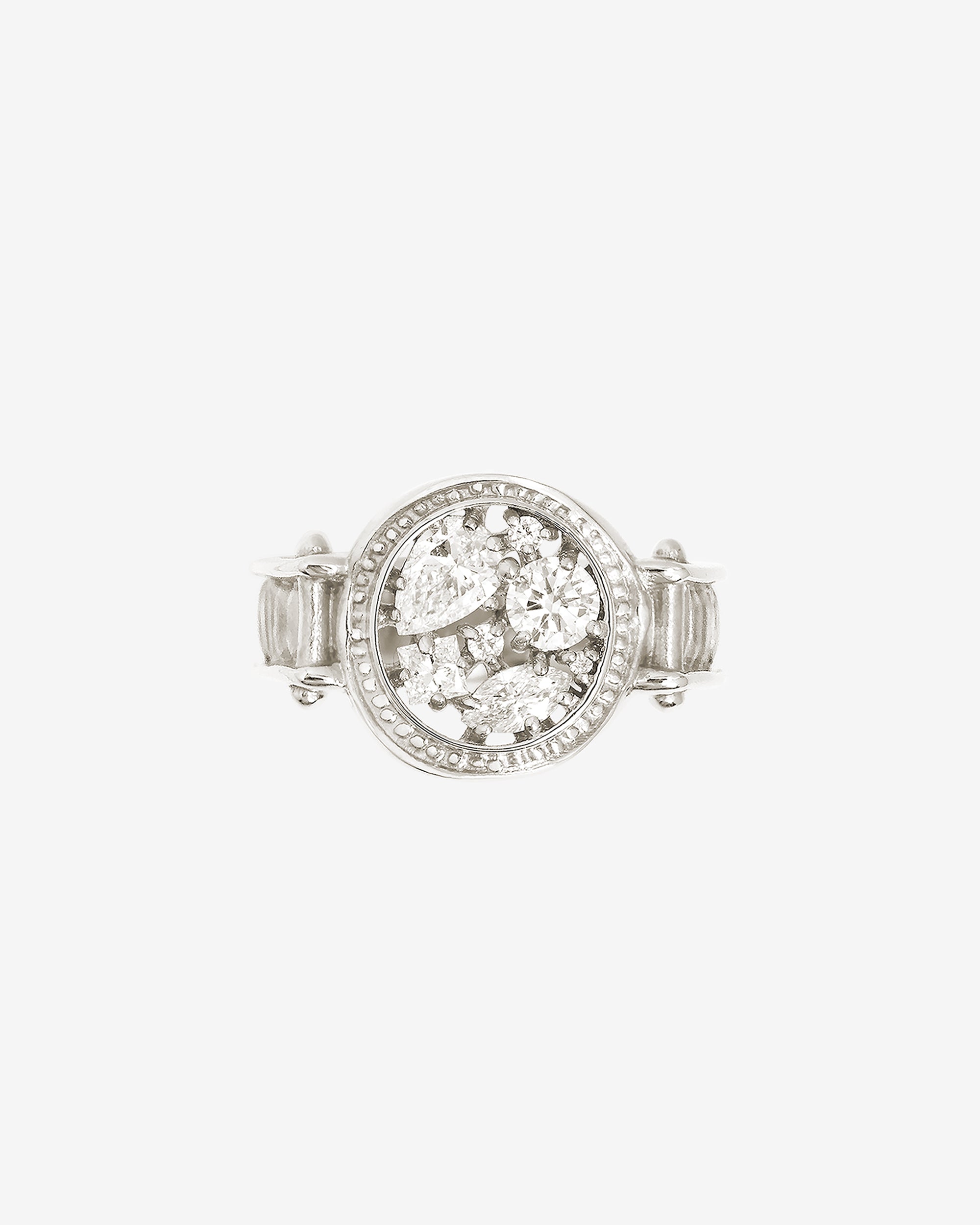 Asteria Ring Diamond Platinum