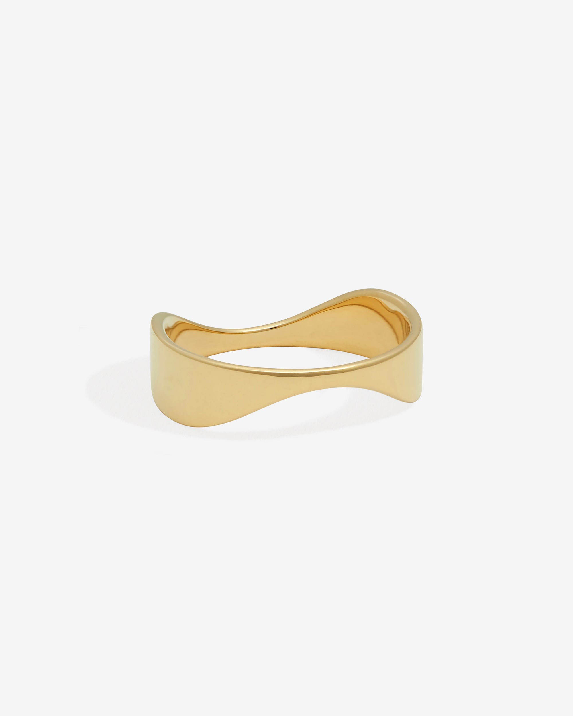 Asteria Wide Arch Ring Solid Gold